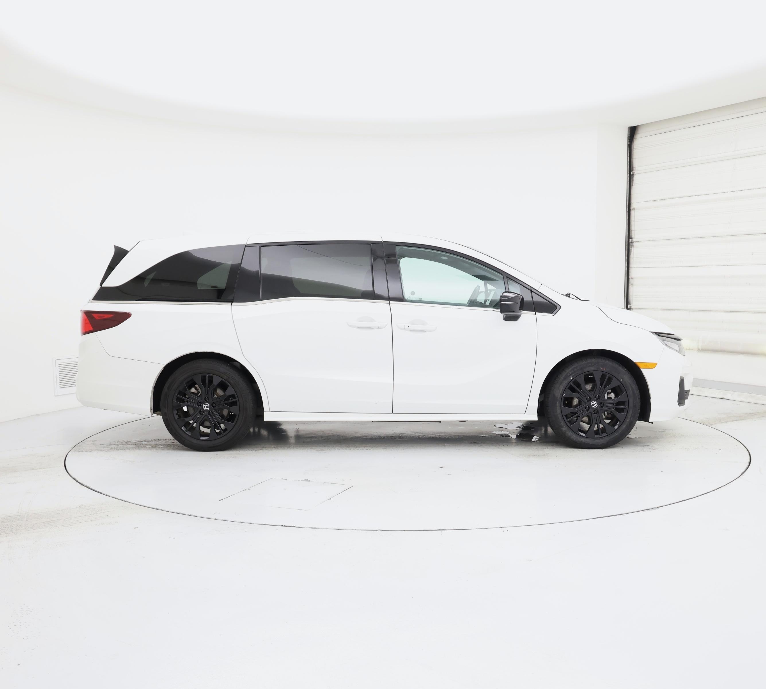 Thumbnail: 2025 Honda Odyssey - 7