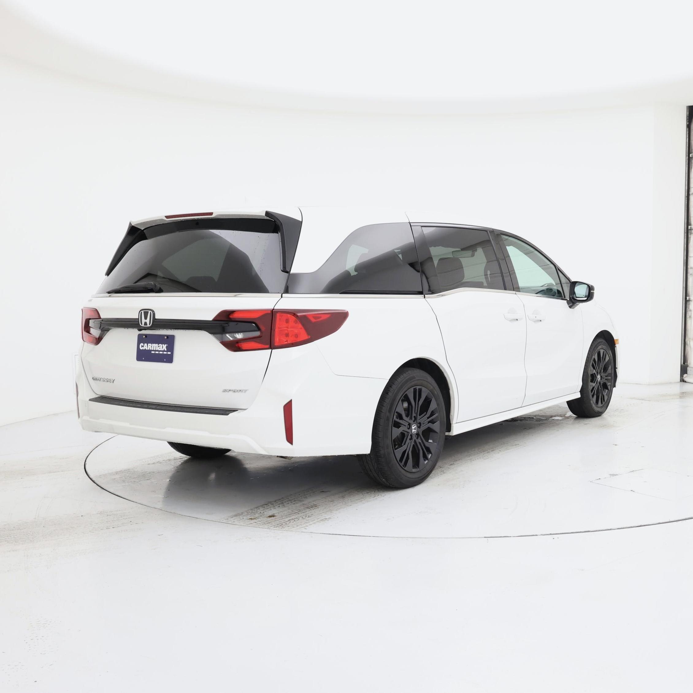 Thumbnail: 2025 Honda Odyssey - 8