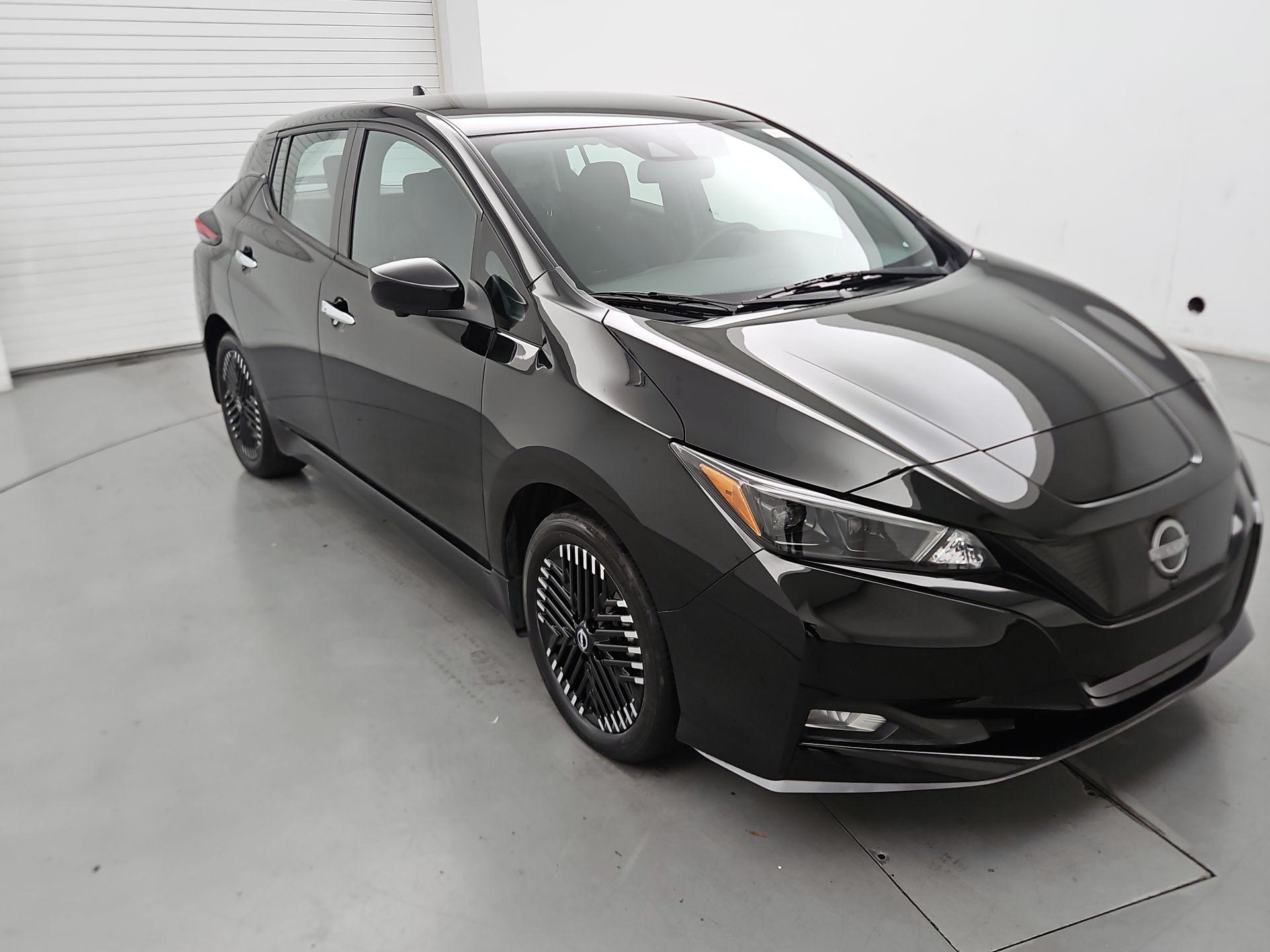 Thumbnail: 2024 Nissan Leaf - 1