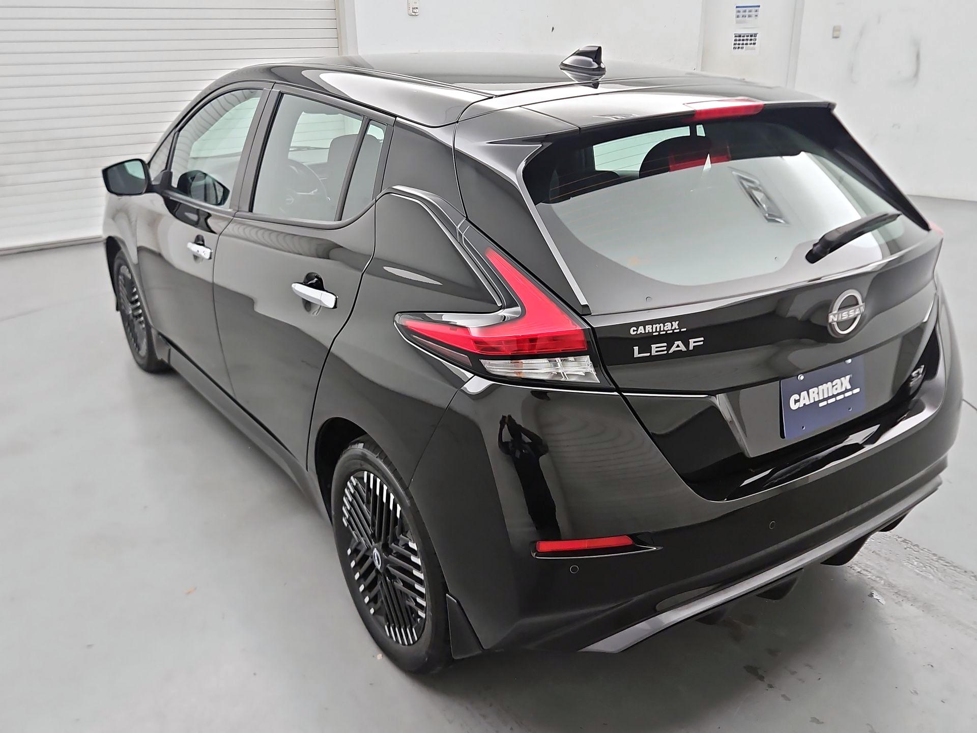 Thumbnail: 2024 Nissan Leaf - 7
