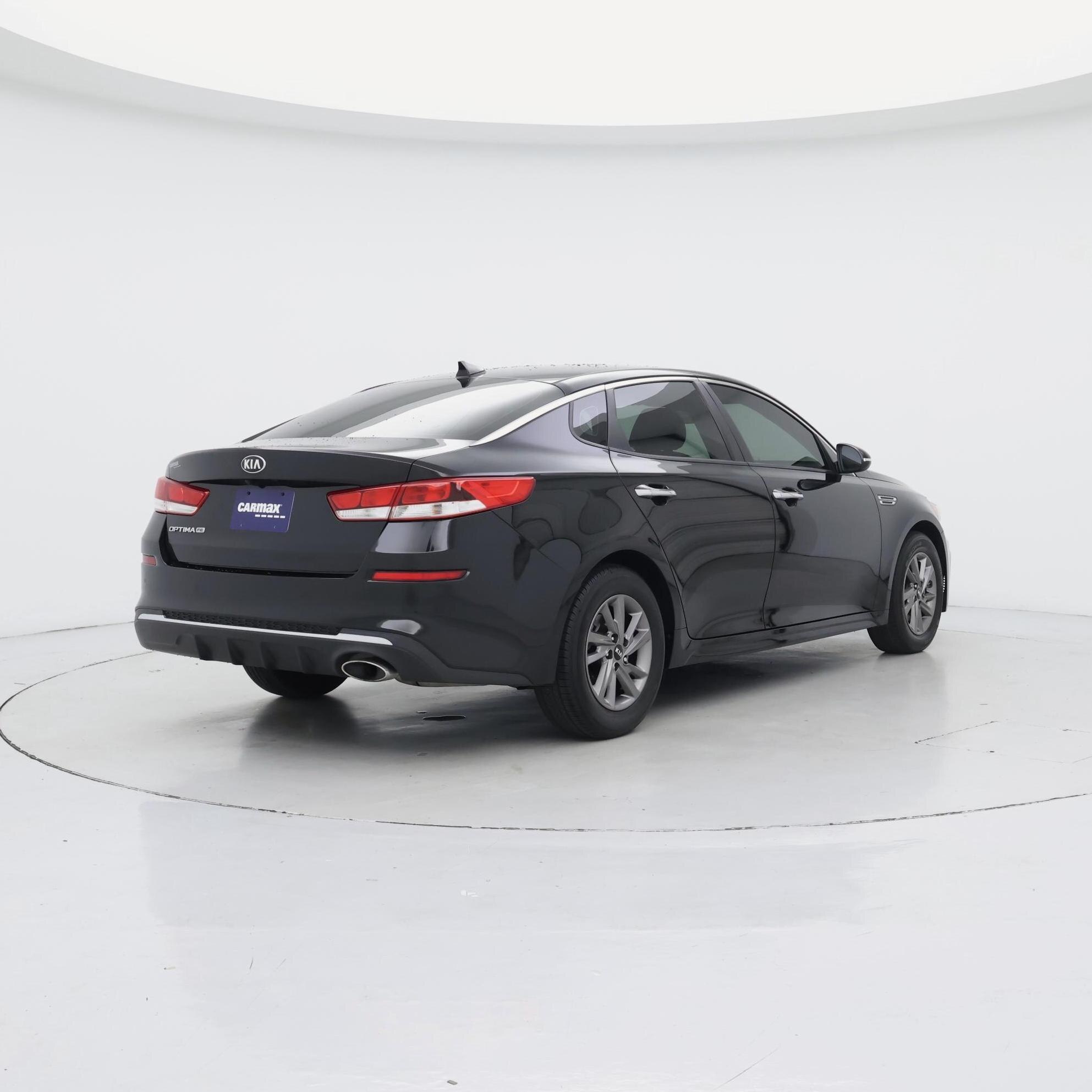 Thumbnail: 2020 Kia Optima - 8
