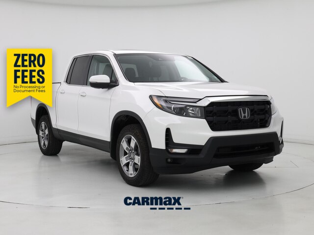 White 2025 Honda Ridgeline RTL AWD Pickup Truck All-Wheel Drive Automatic