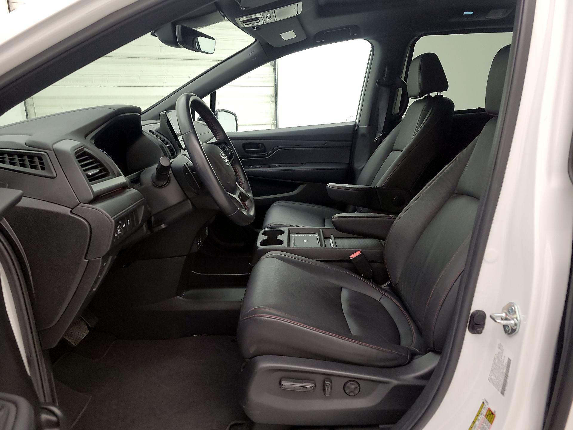 Thumbnail: 2025 Honda Odyssey - 11