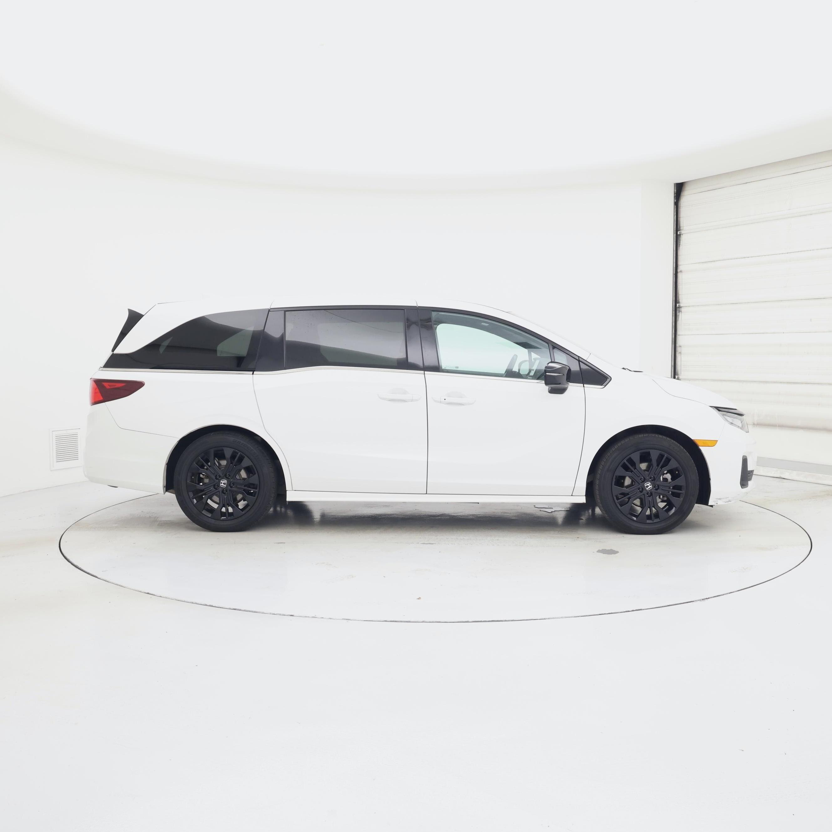 Thumbnail: 2025 Honda Odyssey - 7