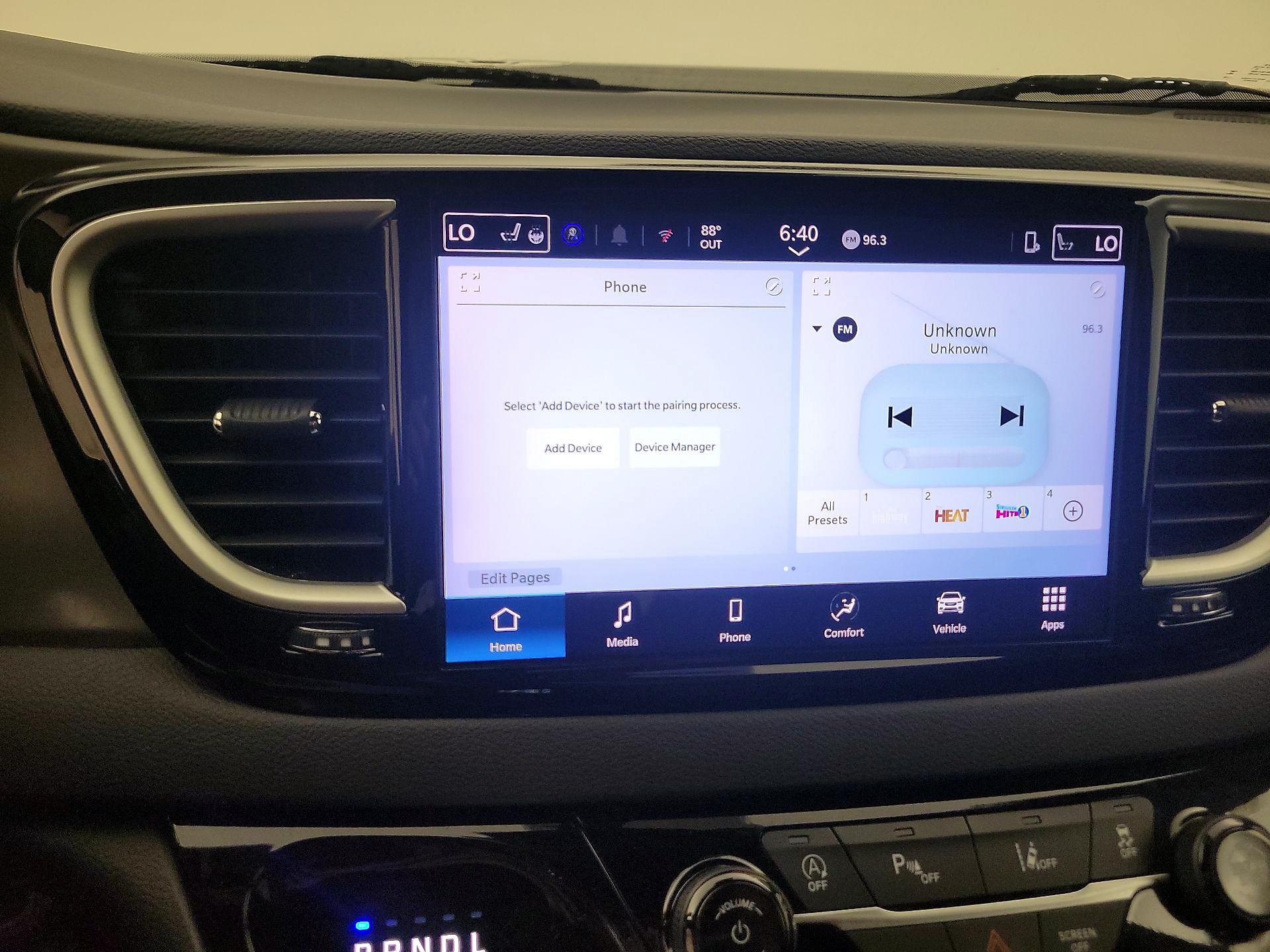Thumbnail: 2025 Chrysler Pacifica - 14