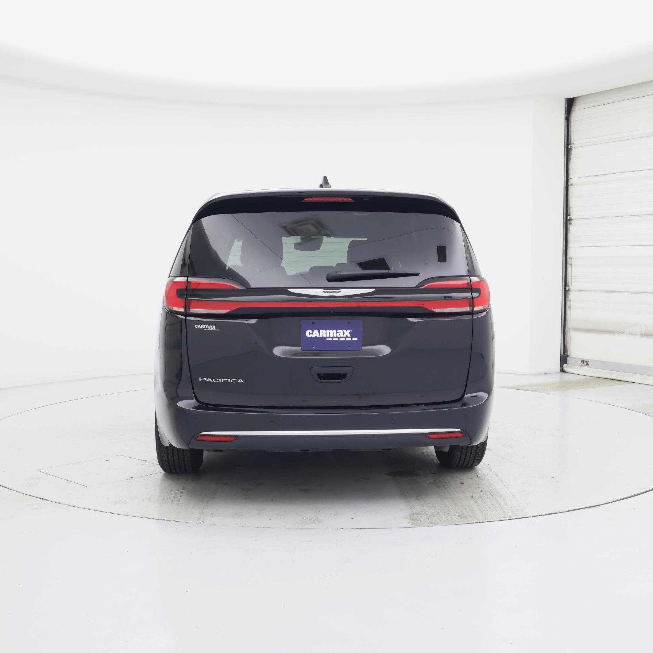 Thumbnail: 2025 Chrysler Pacifica - 6