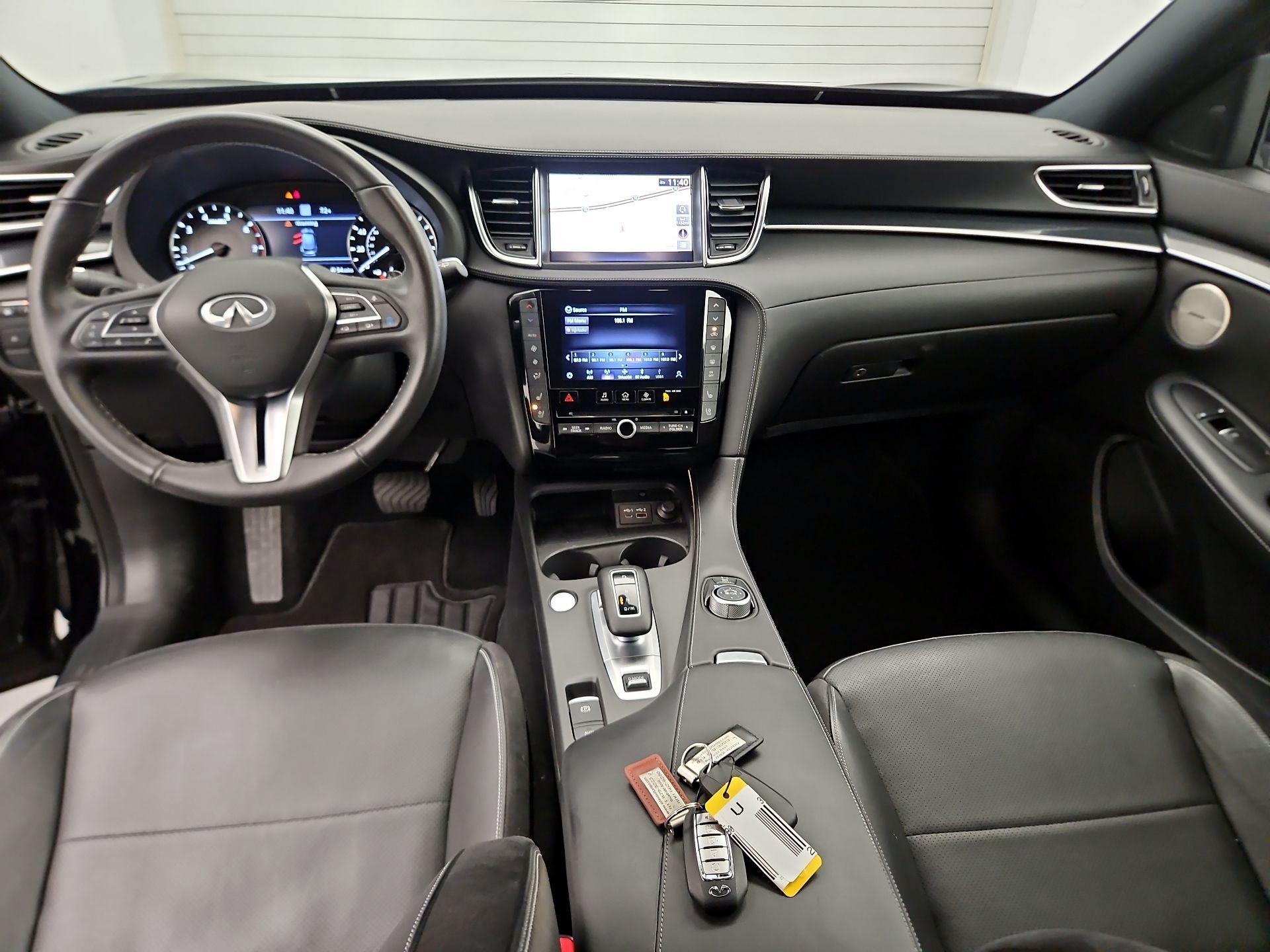 Thumbnail: 2023 INFINITI QX50 - 9