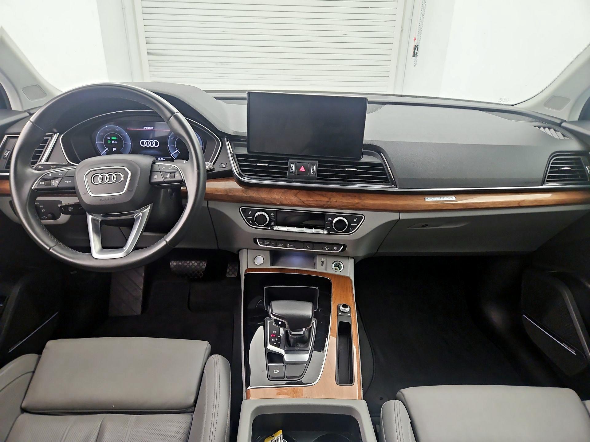 Thumbnail: 2022 Audi Q5 - 8