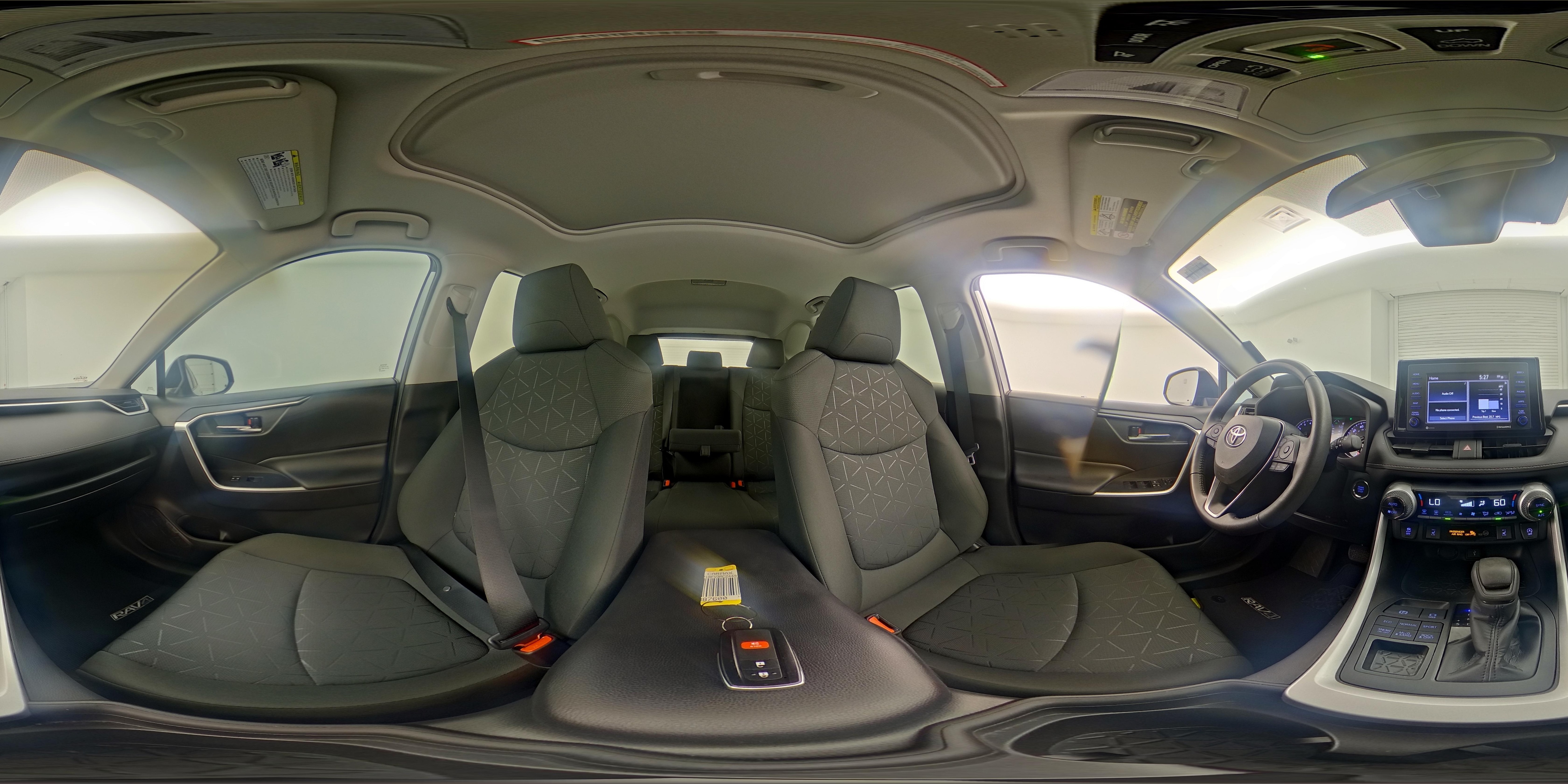 2021 Toyota RAV4 XLE, photo 21