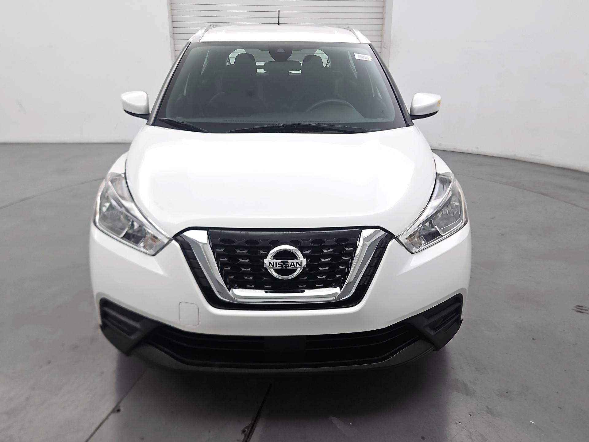 Thumbnail: 2020 Nissan Kicks - 2