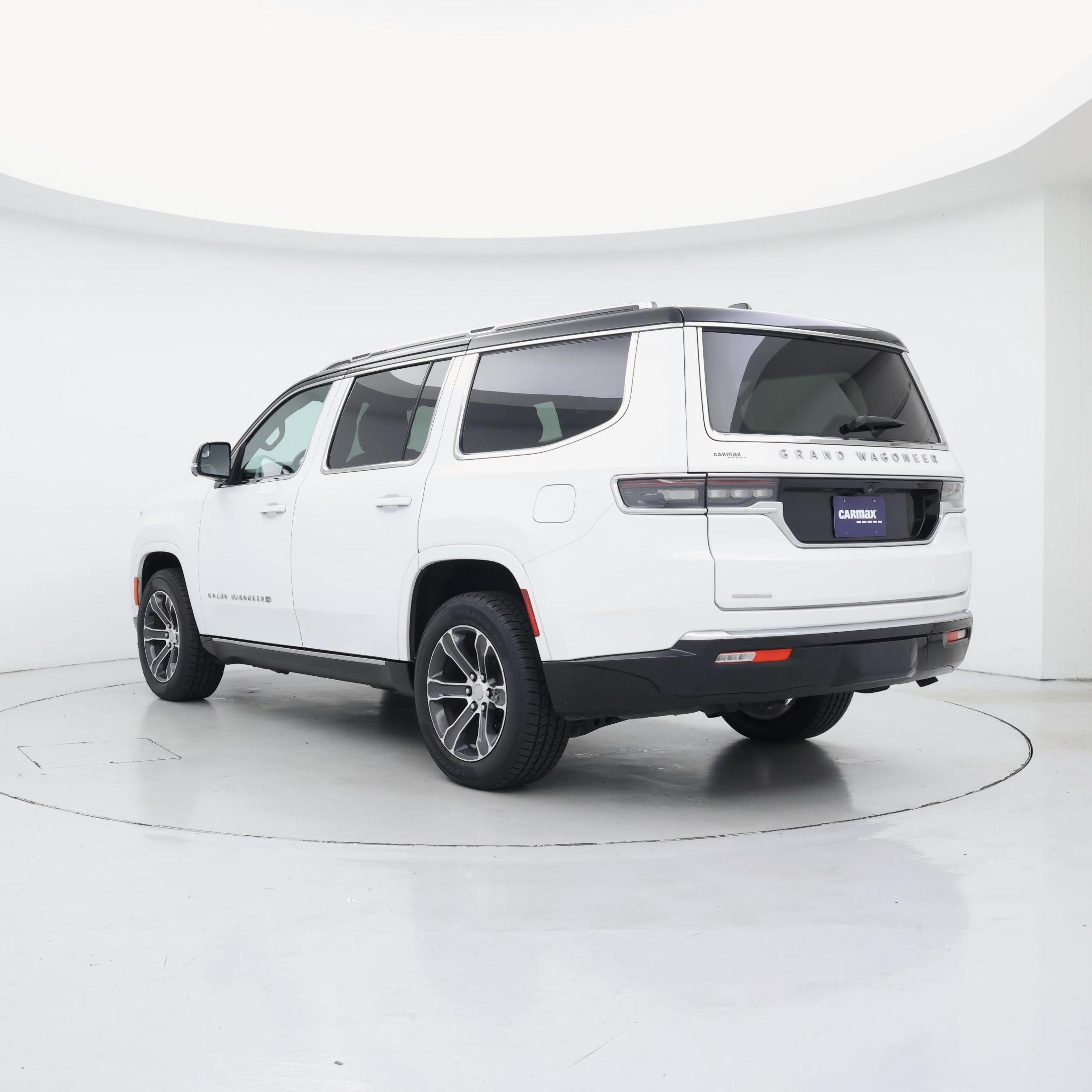Thumbnail: 2023 Jeep Grand Wagoneer - 2