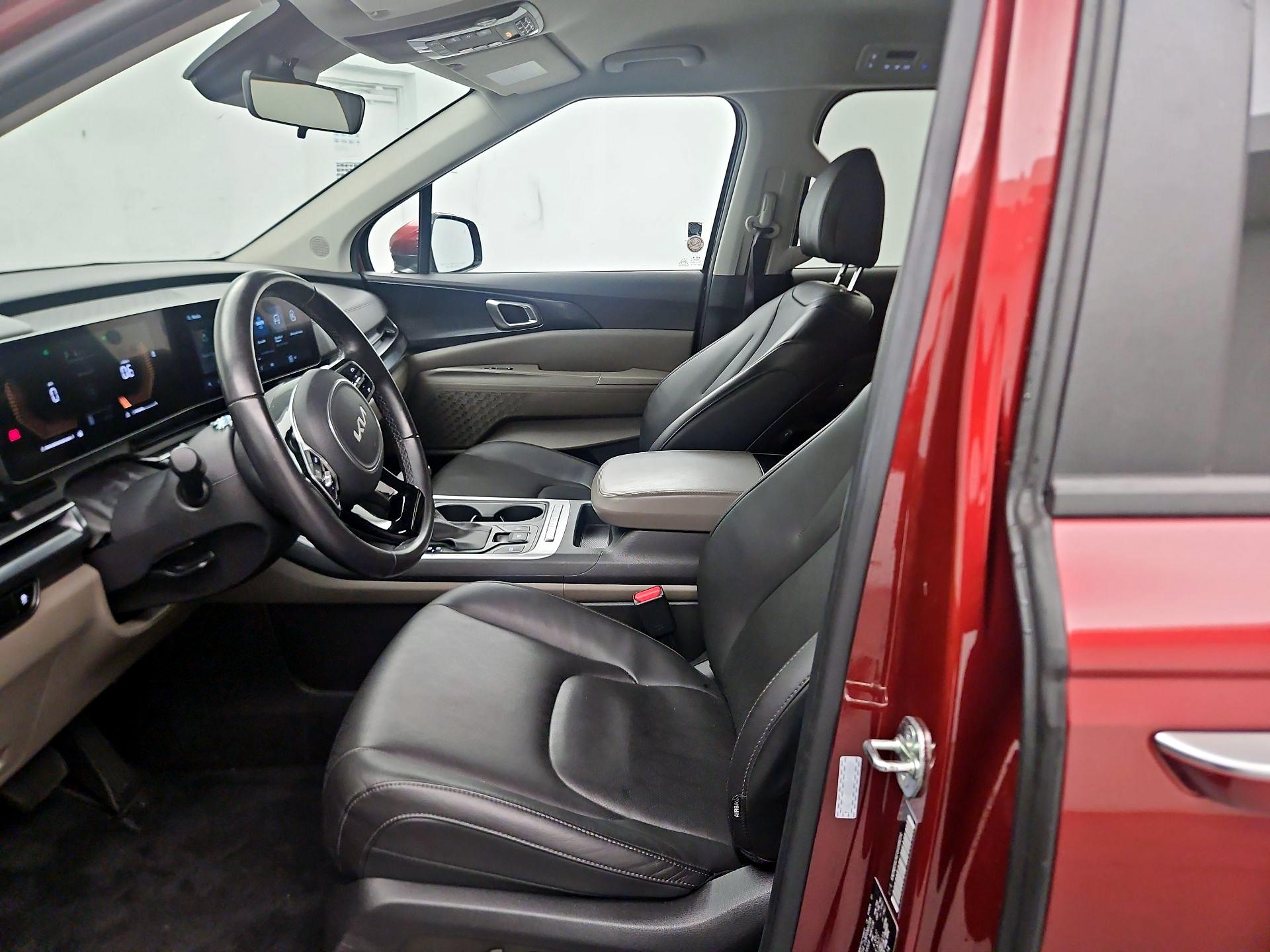 Thumbnail: 2025 Kia Carnival - 9