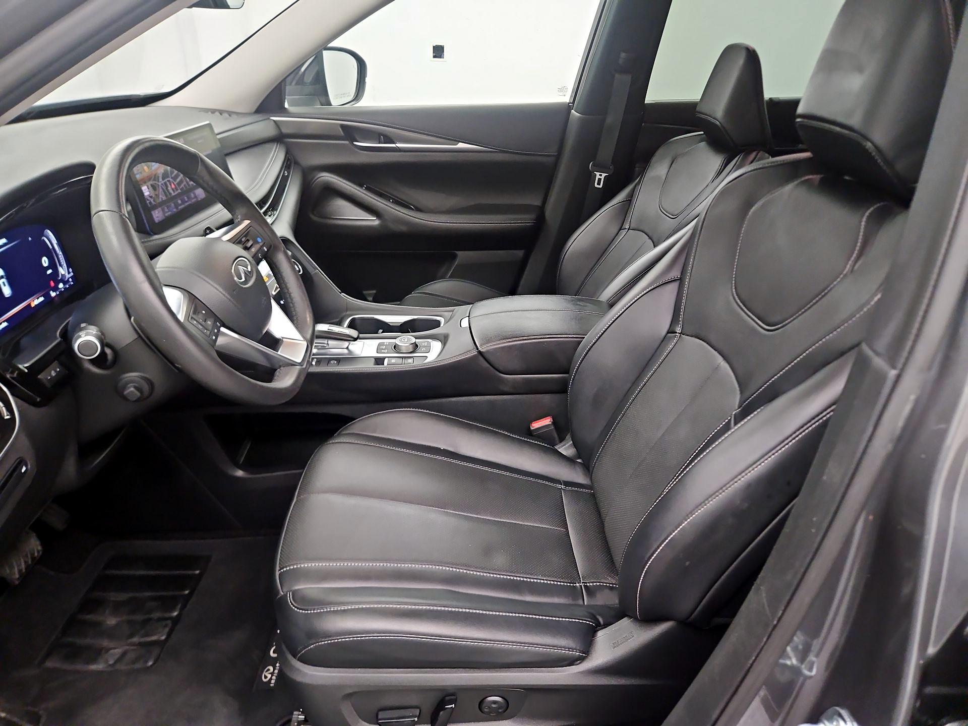 Thumbnail: 2023 INFINITI QX60 - 11