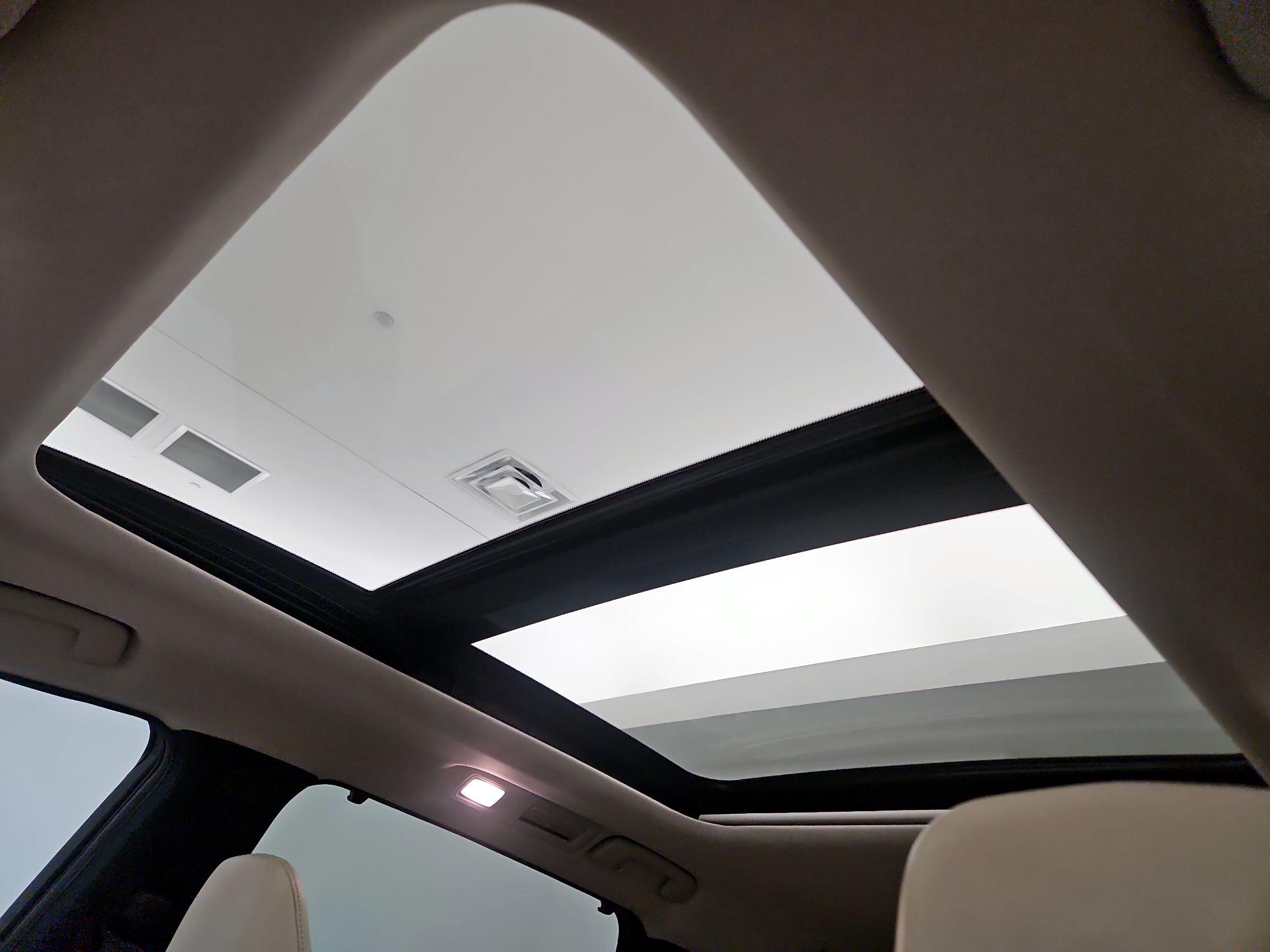 Thumbnail: 2024 INFINITI QX60 - 18
