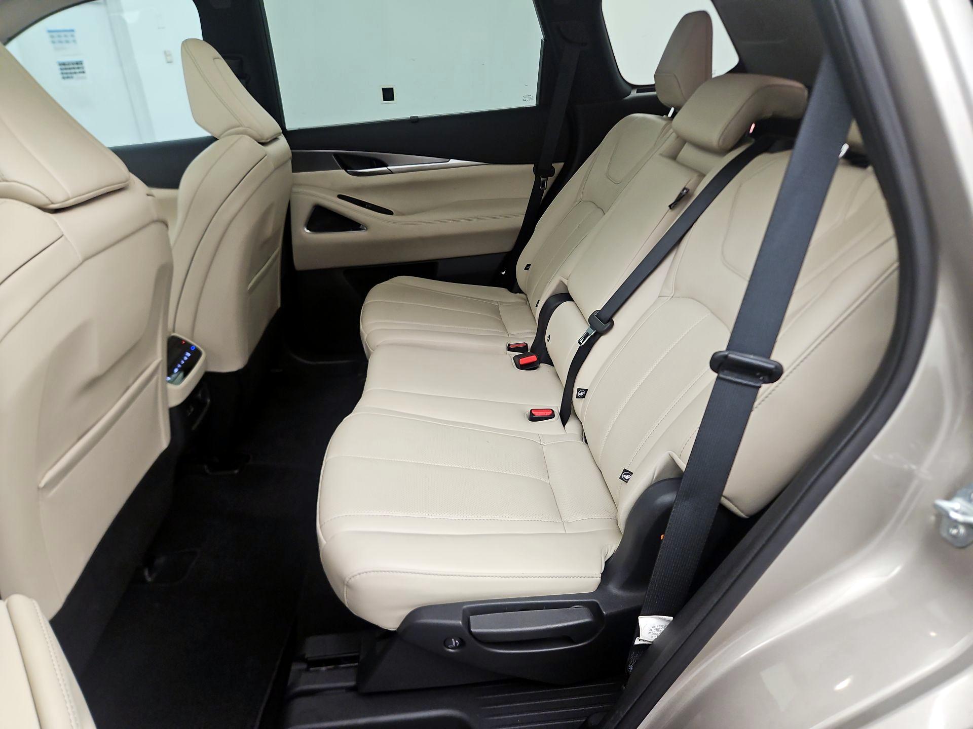 Thumbnail: 2024 INFINITI QX60 - 19