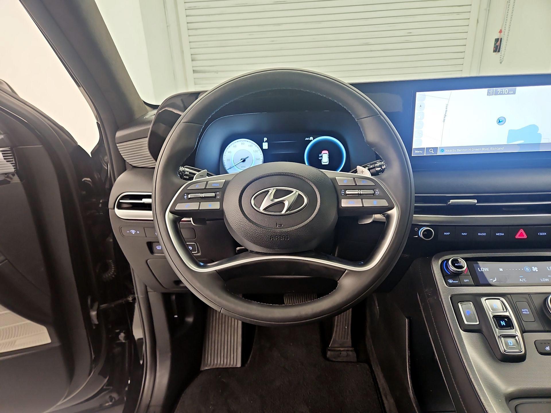 Thumbnail: 2023 Hyundai Palisade - 10