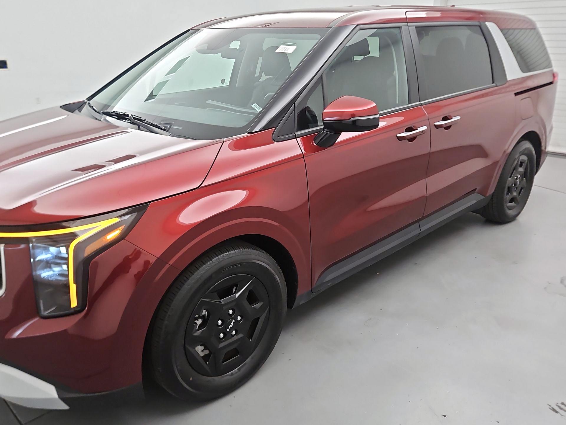 Thumbnail: 2025 Kia Carnival - 3