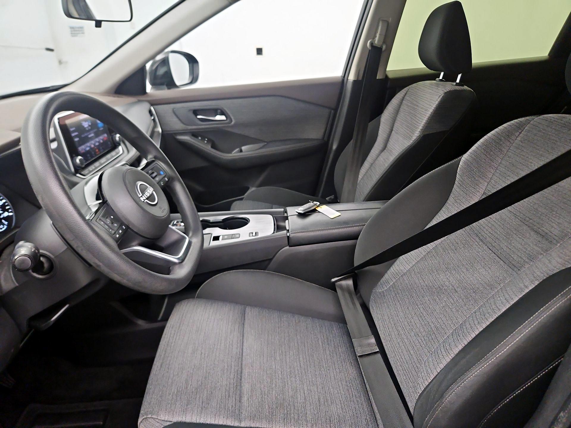 Thumbnail: 2023 Nissan Rogue - 9