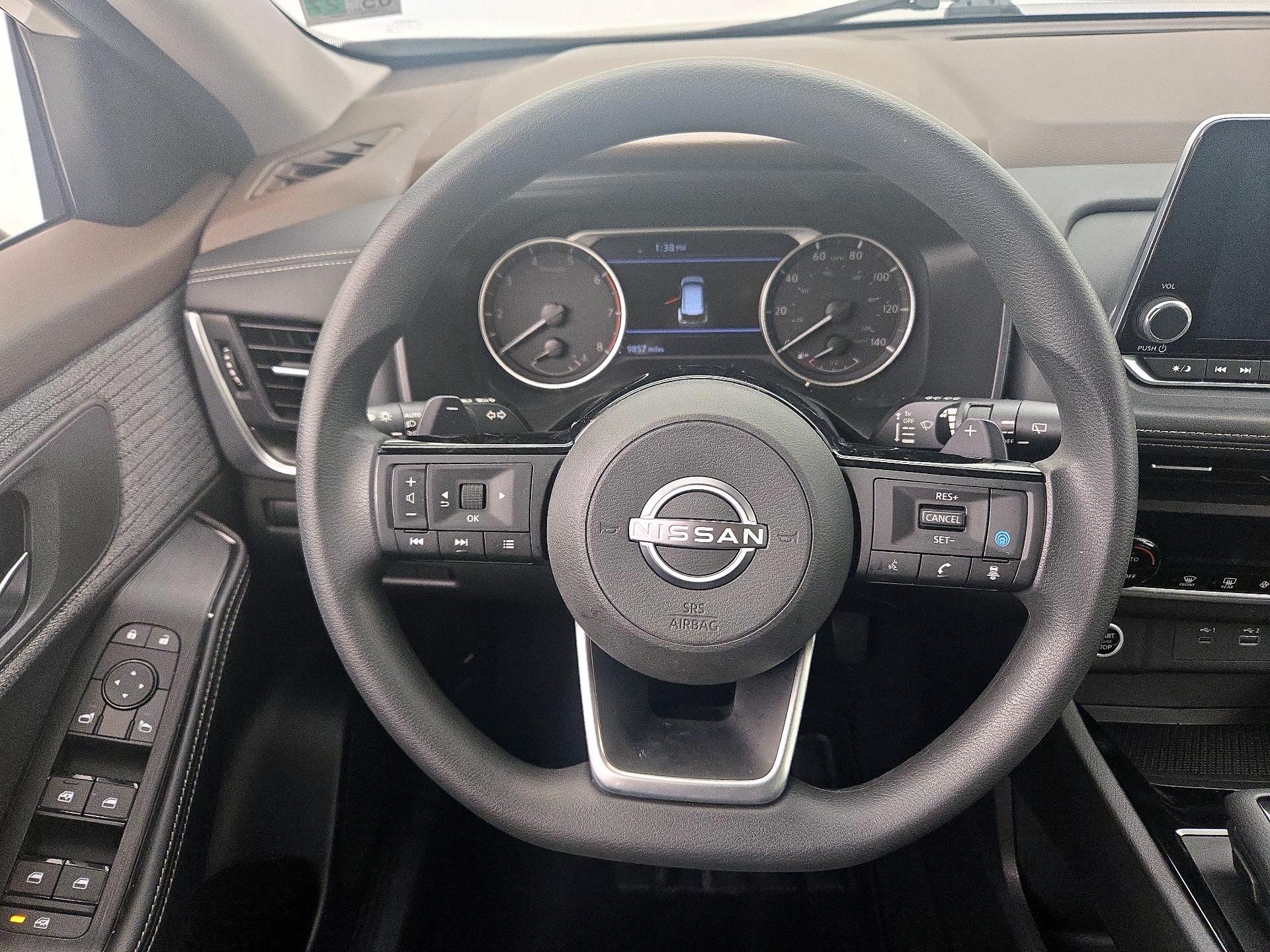 Thumbnail: 2023 Nissan Rogue - 10