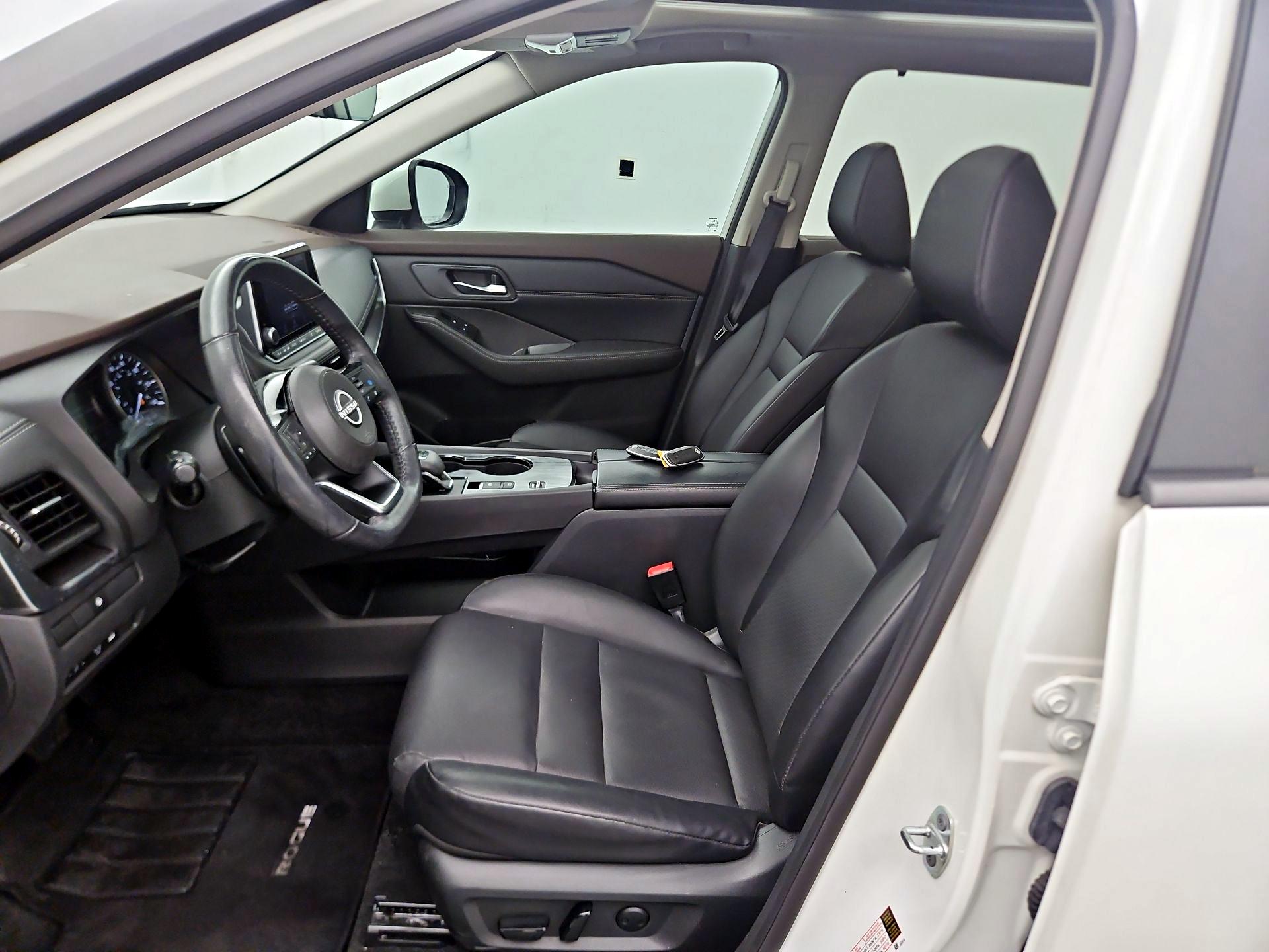 Thumbnail: 2023 Nissan Rogue - 9