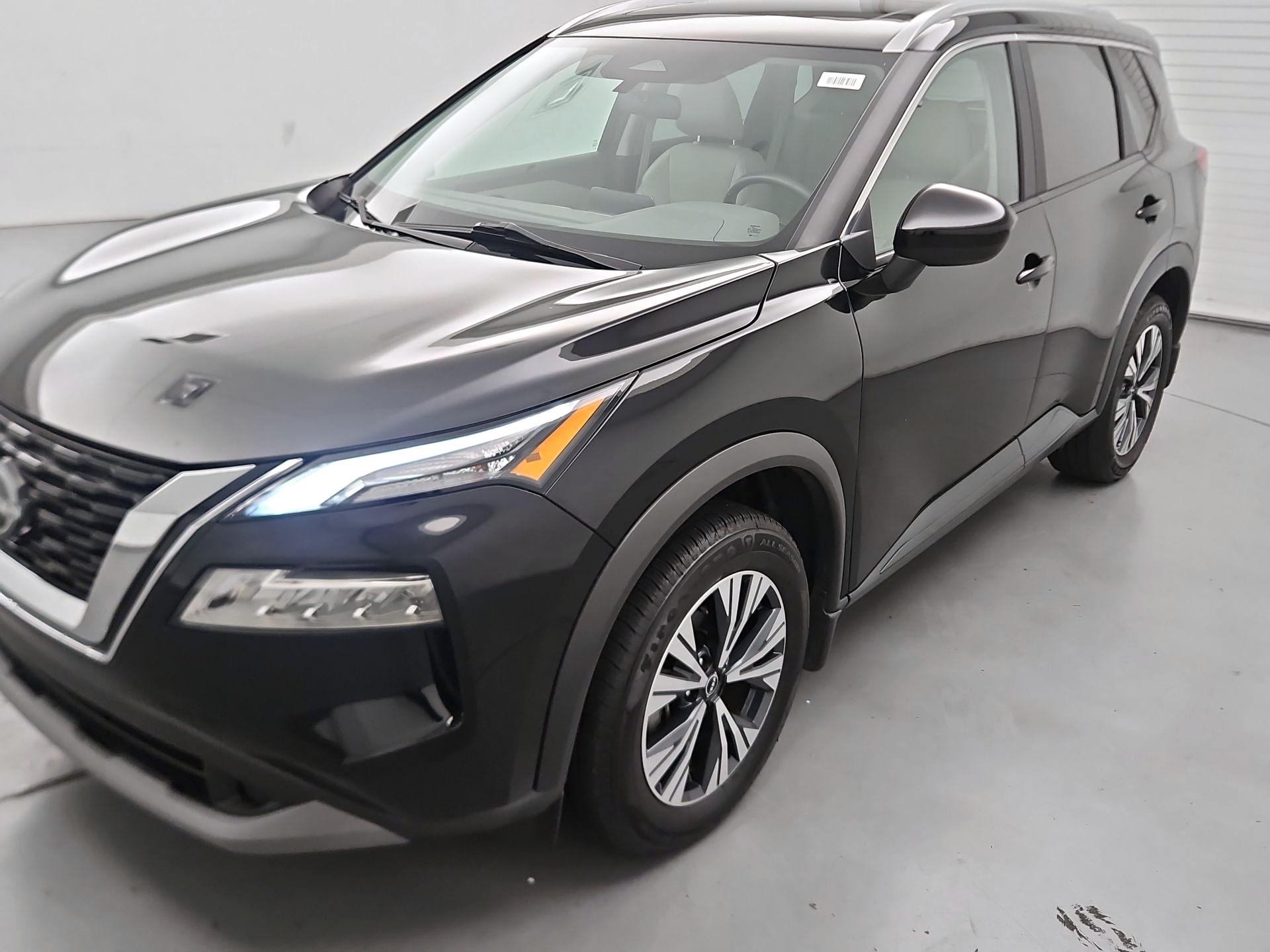 Thumbnail: 2023 Nissan Rogue - 3