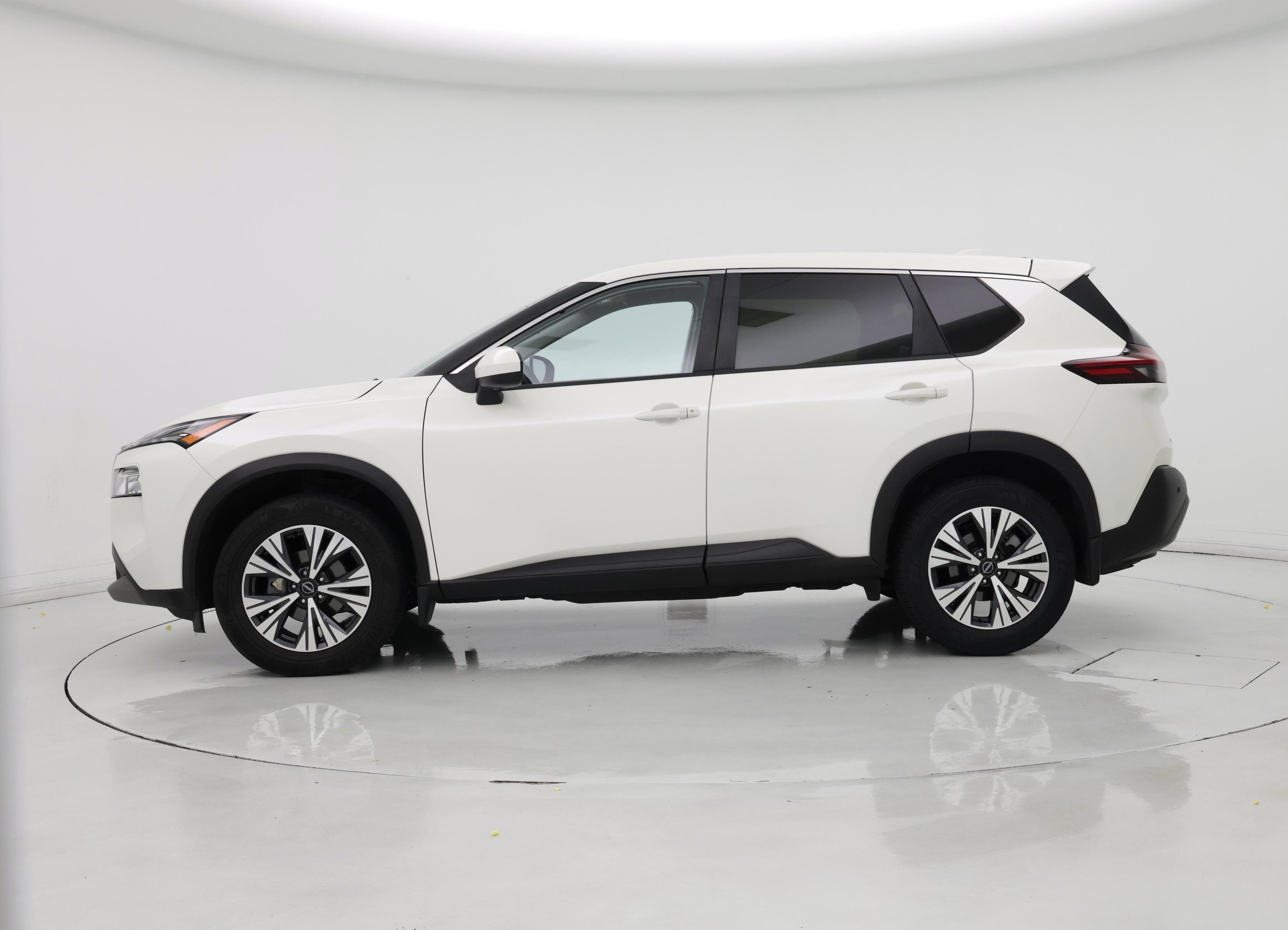 Thumbnail: 2023 Nissan Rogue - 3