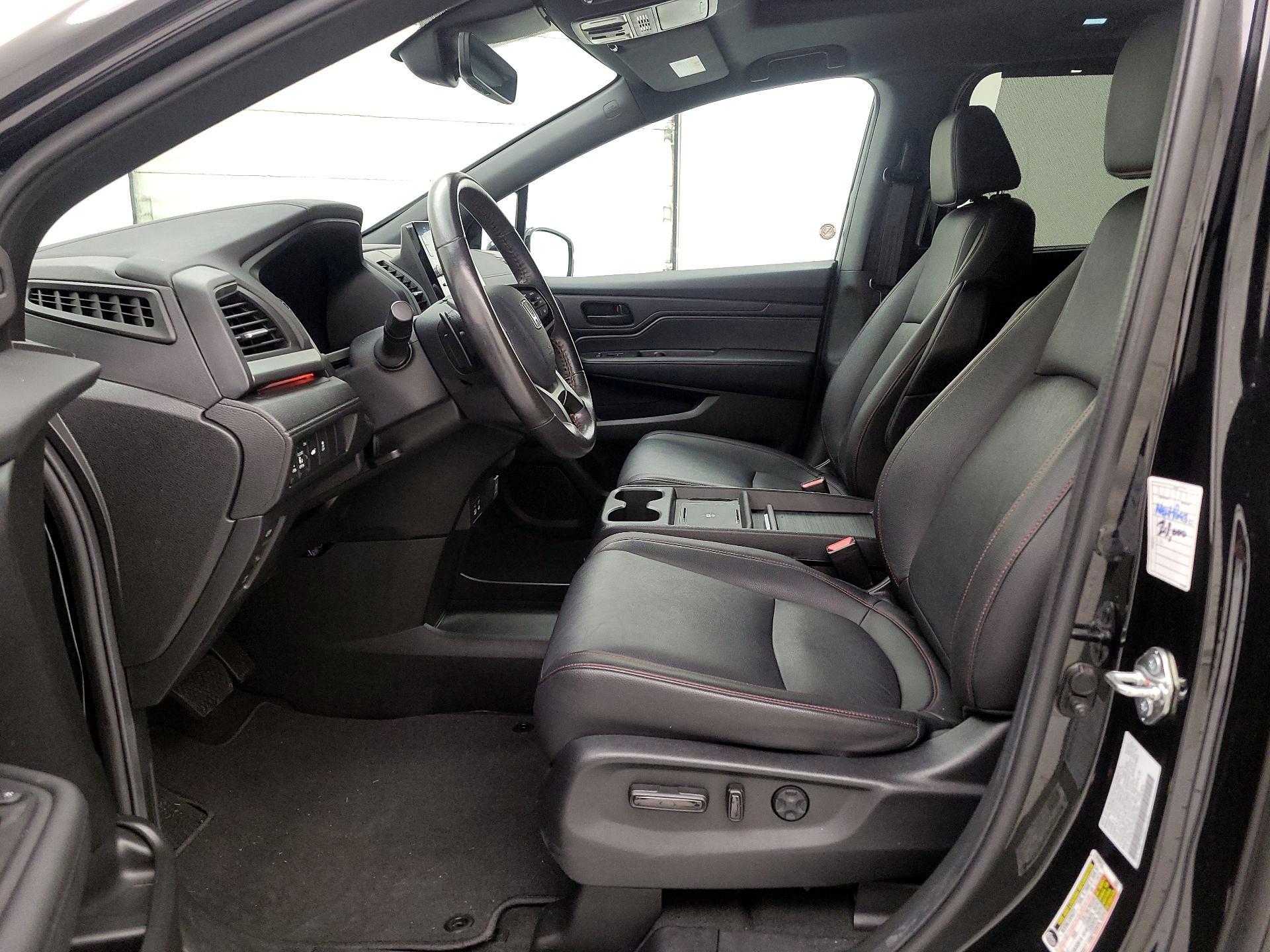 Thumbnail: 2025 Honda Odyssey - 11