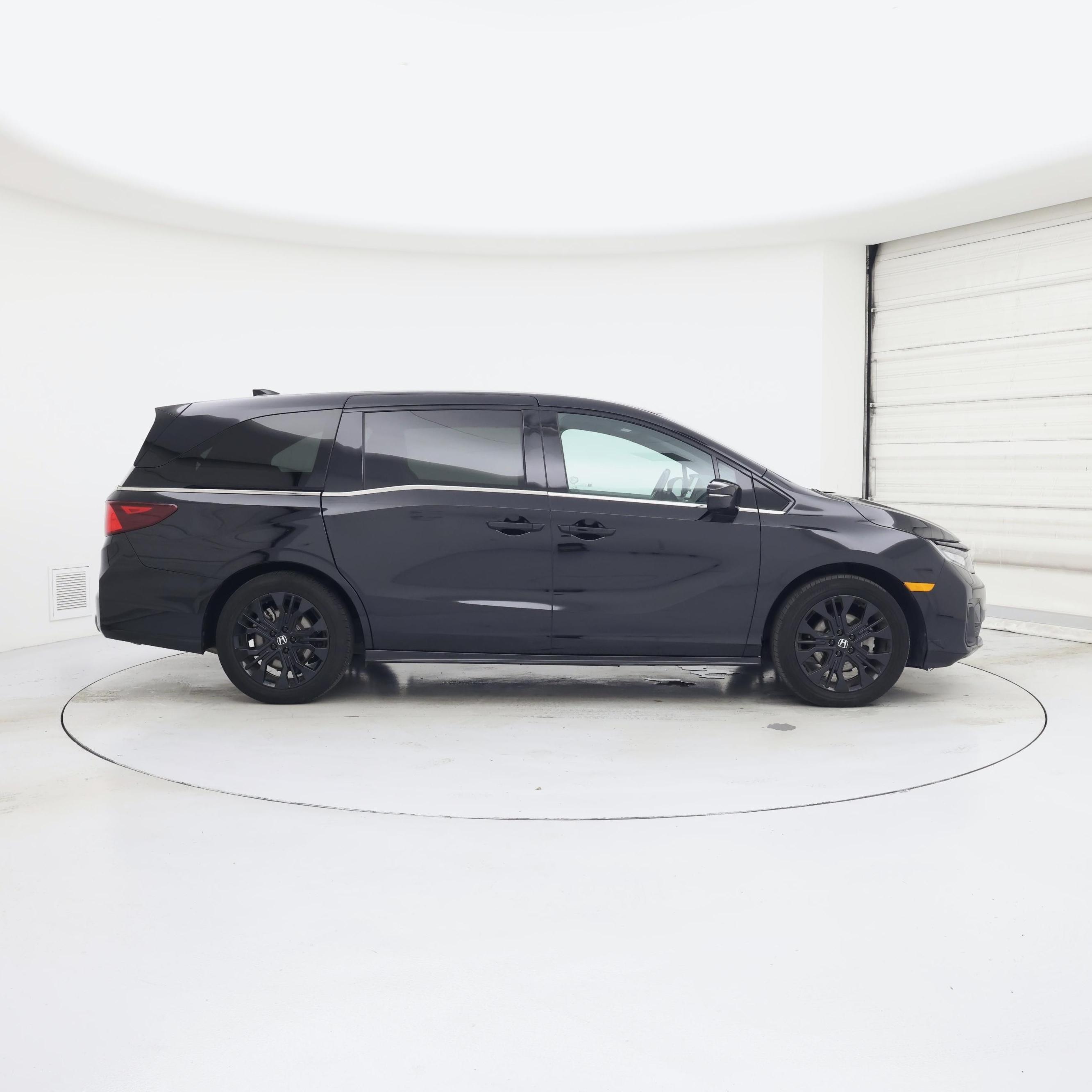 Thumbnail: 2025 Honda Odyssey - 7