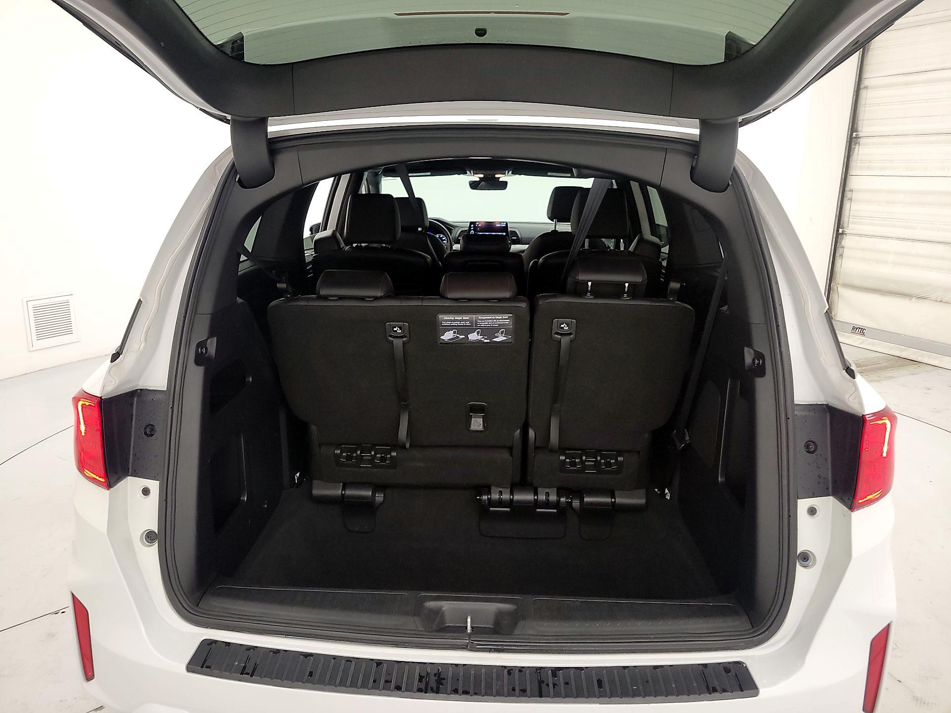 Thumbnail: 2025 Honda Odyssey - 16
