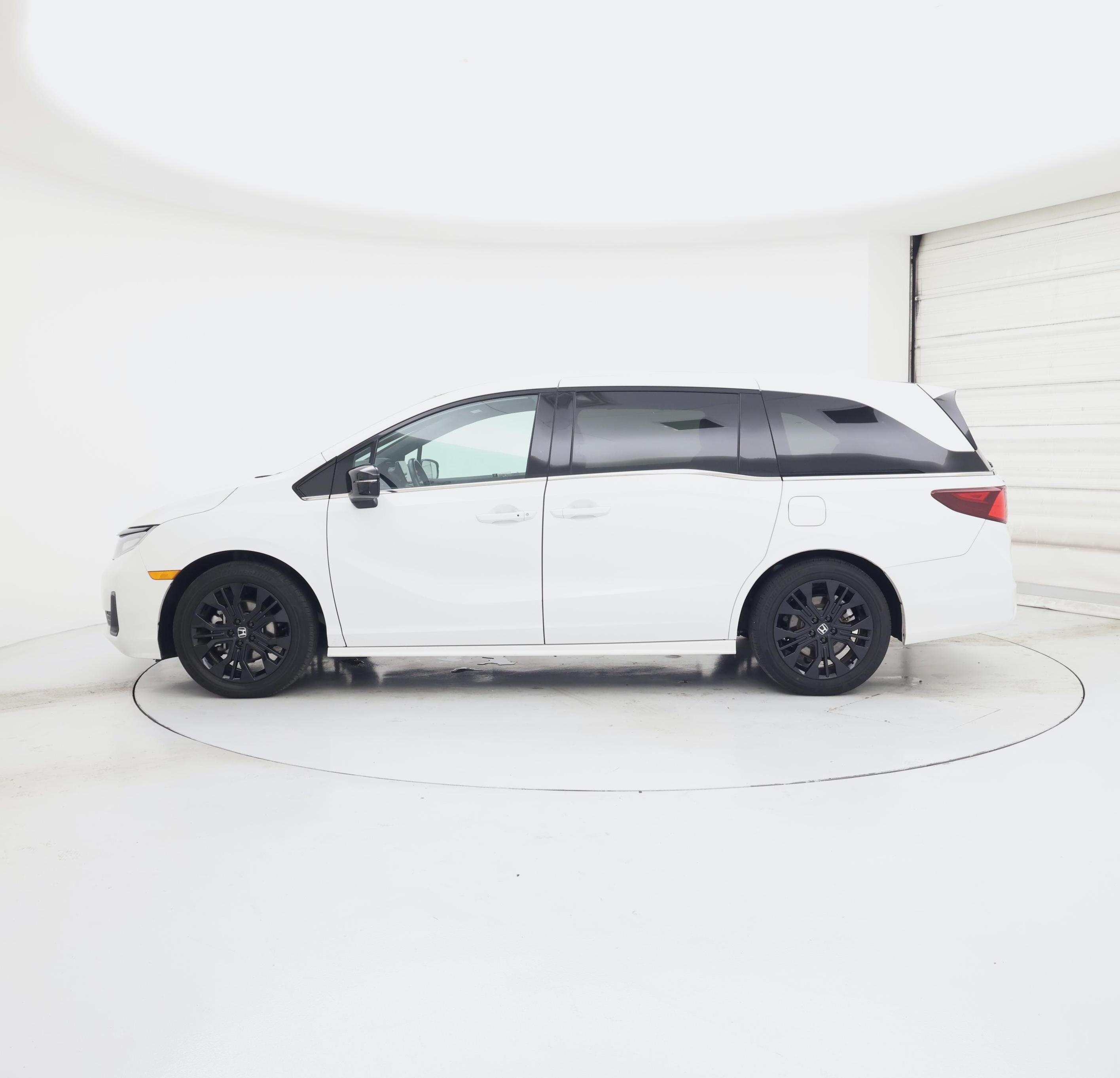 Thumbnail: 2025 Honda Odyssey - 3