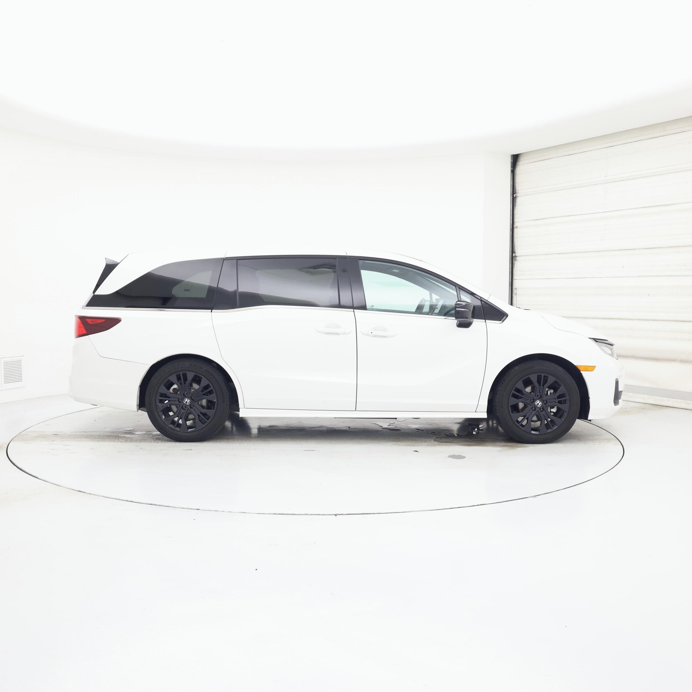 Thumbnail: 2025 Honda Odyssey - 7