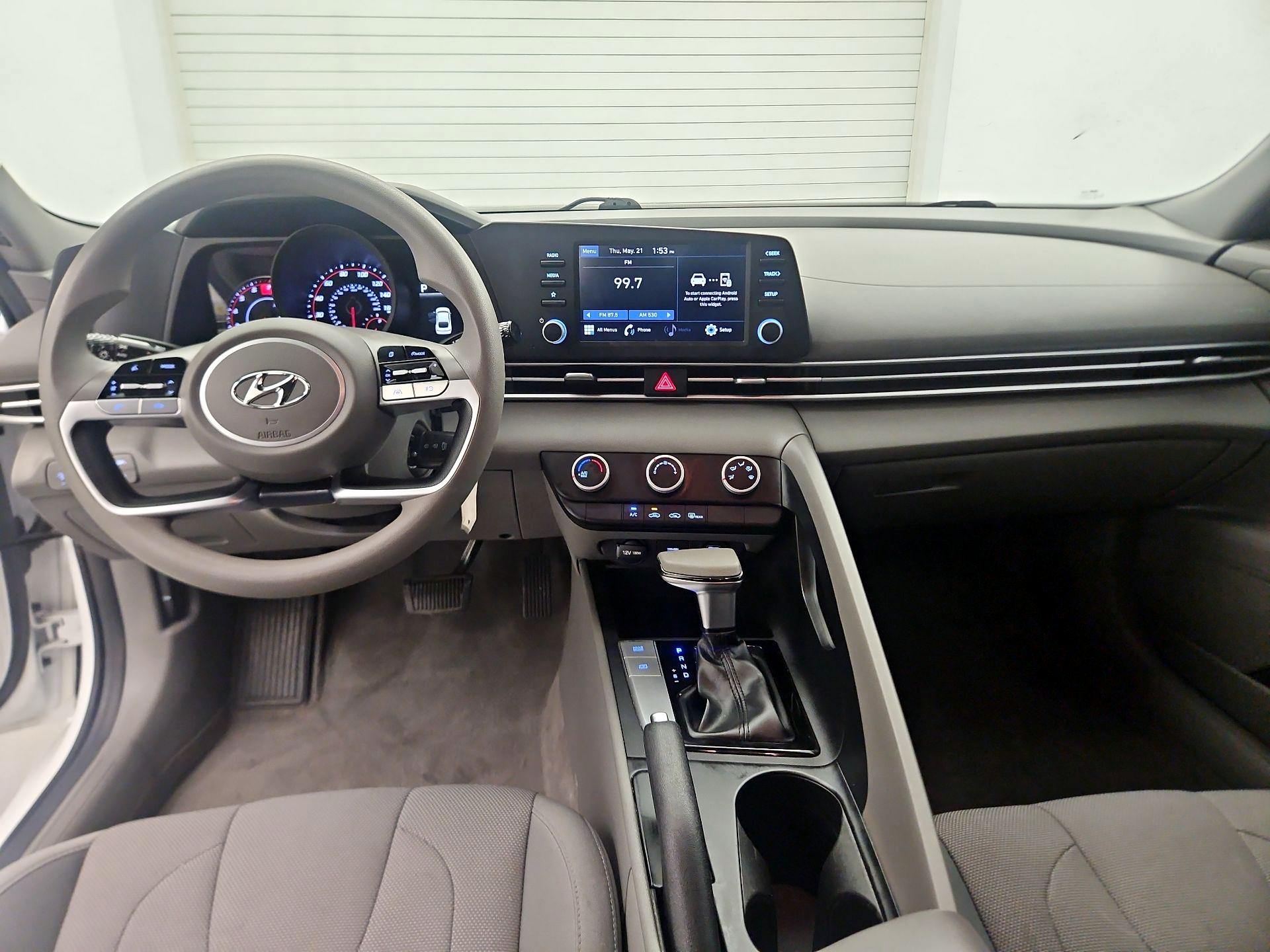 Thumbnail: 2021 Hyundai Elantra - 8