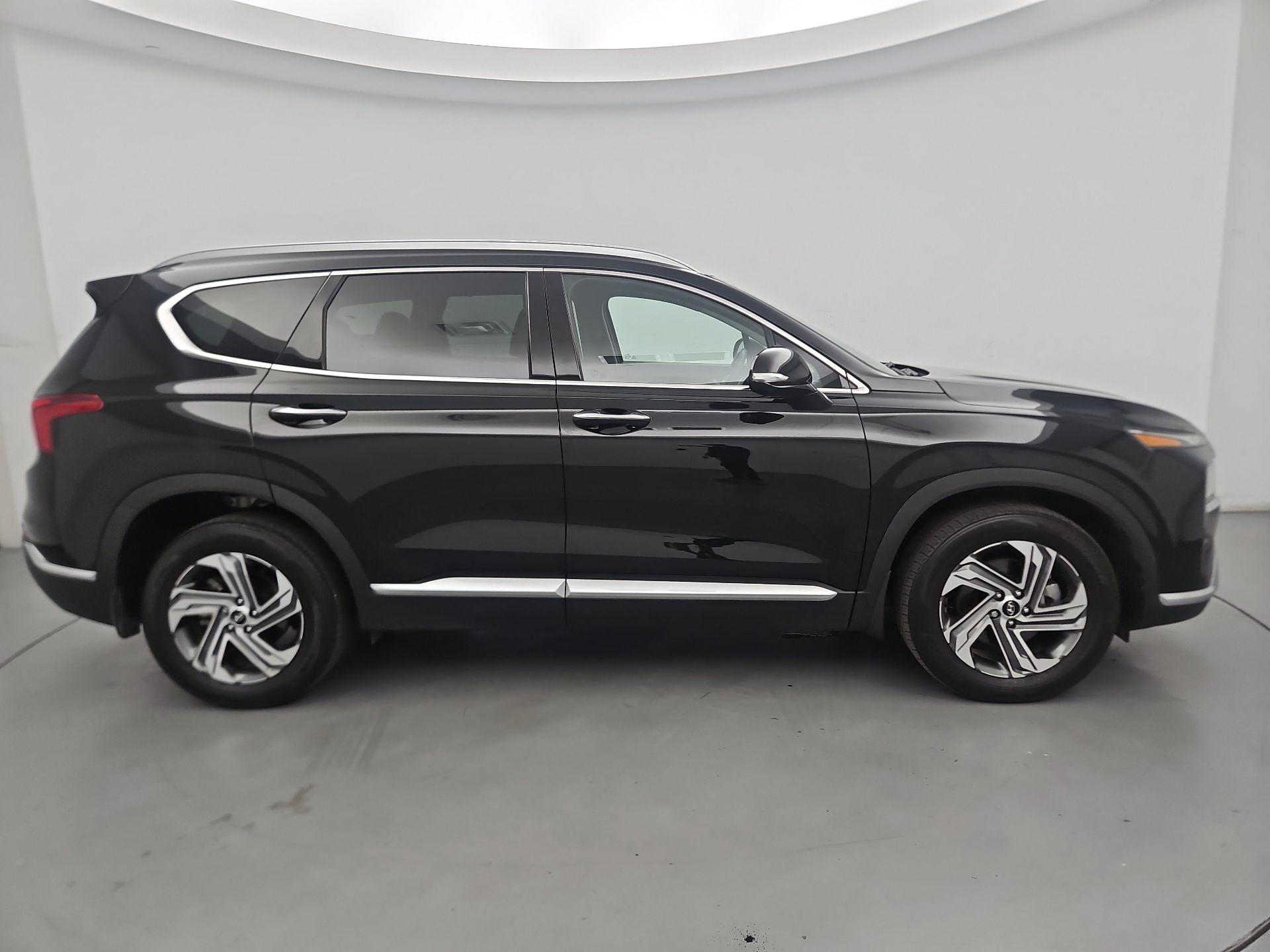 Thumbnail: 2023 Hyundai Santa Fe - 4
