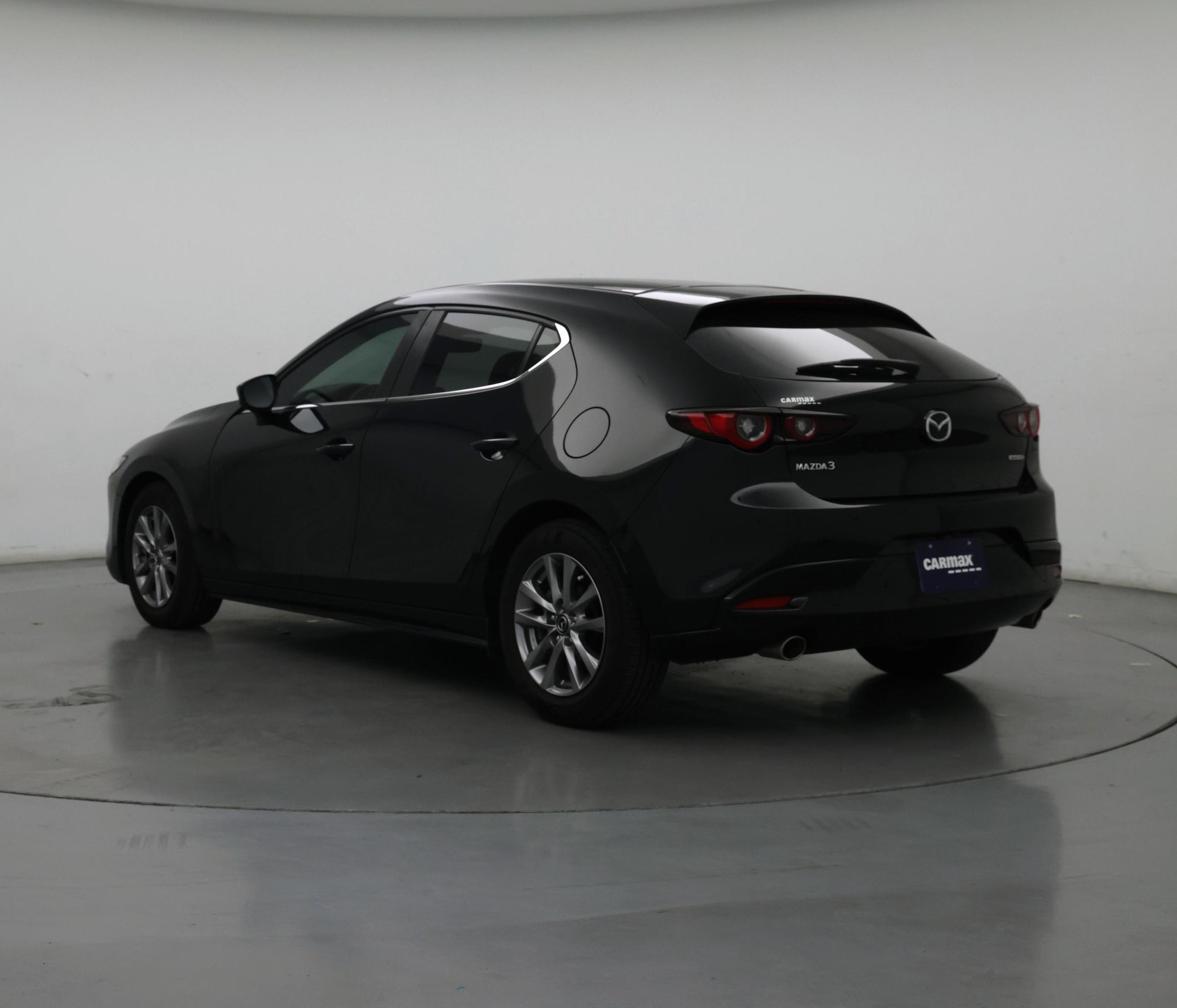 Thumbnail: 2022 Mazda Mazda3 - 2