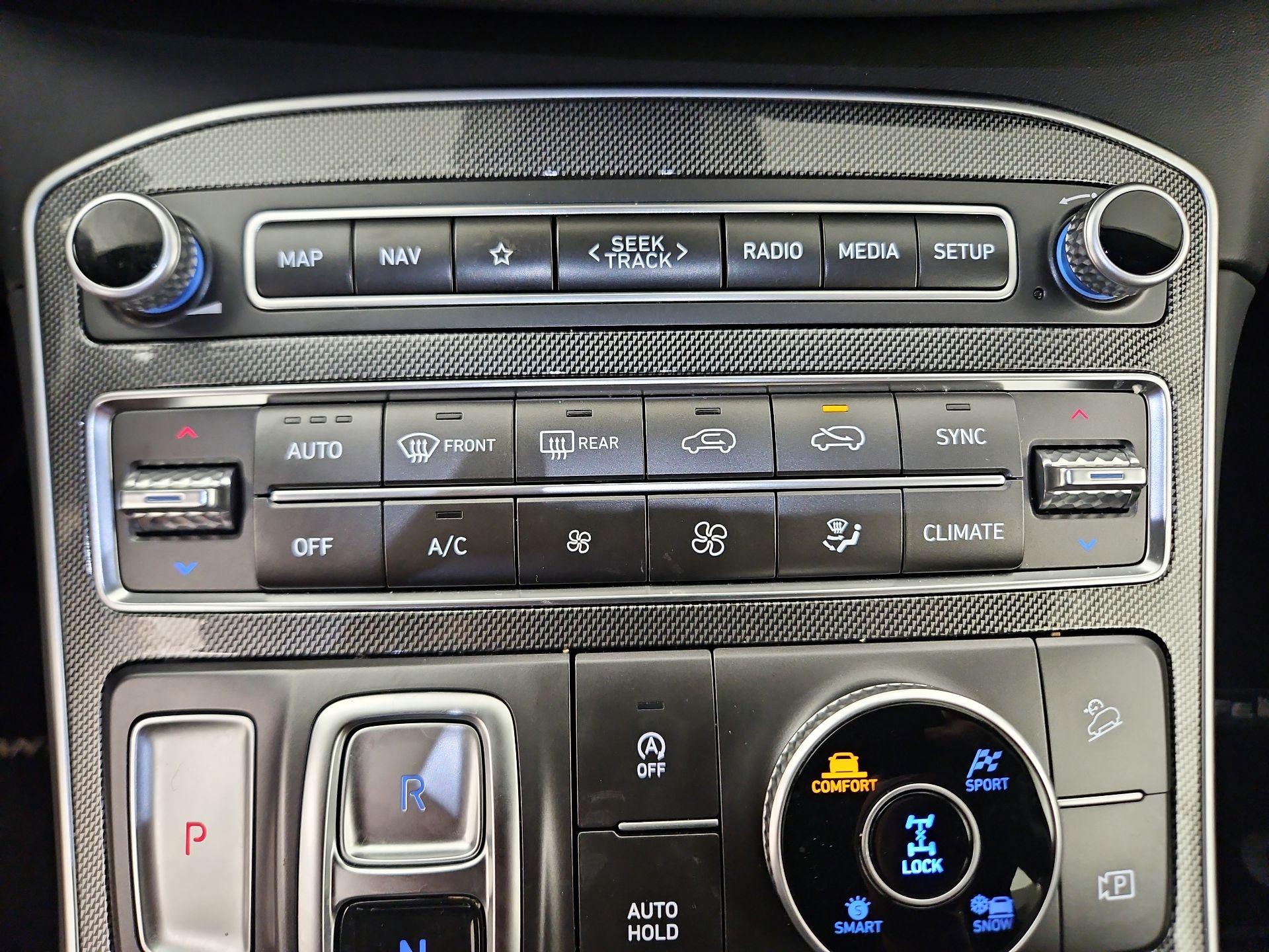 Thumbnail: 2023 Hyundai Santa Fe - 17