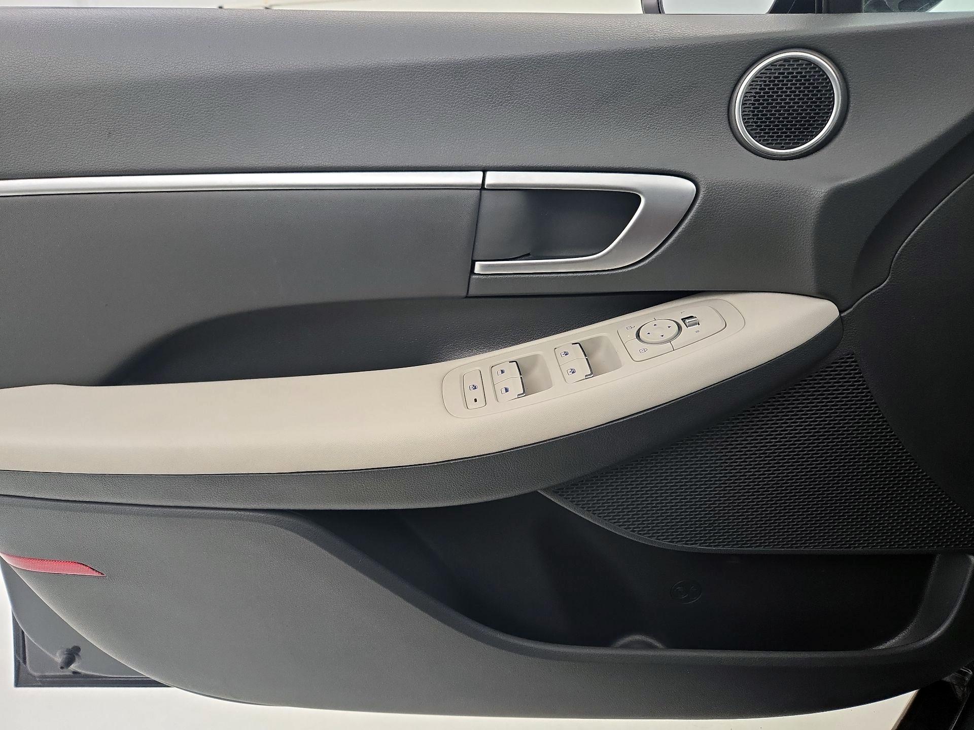 Thumbnail: 2024 Hyundai Sonata - 12