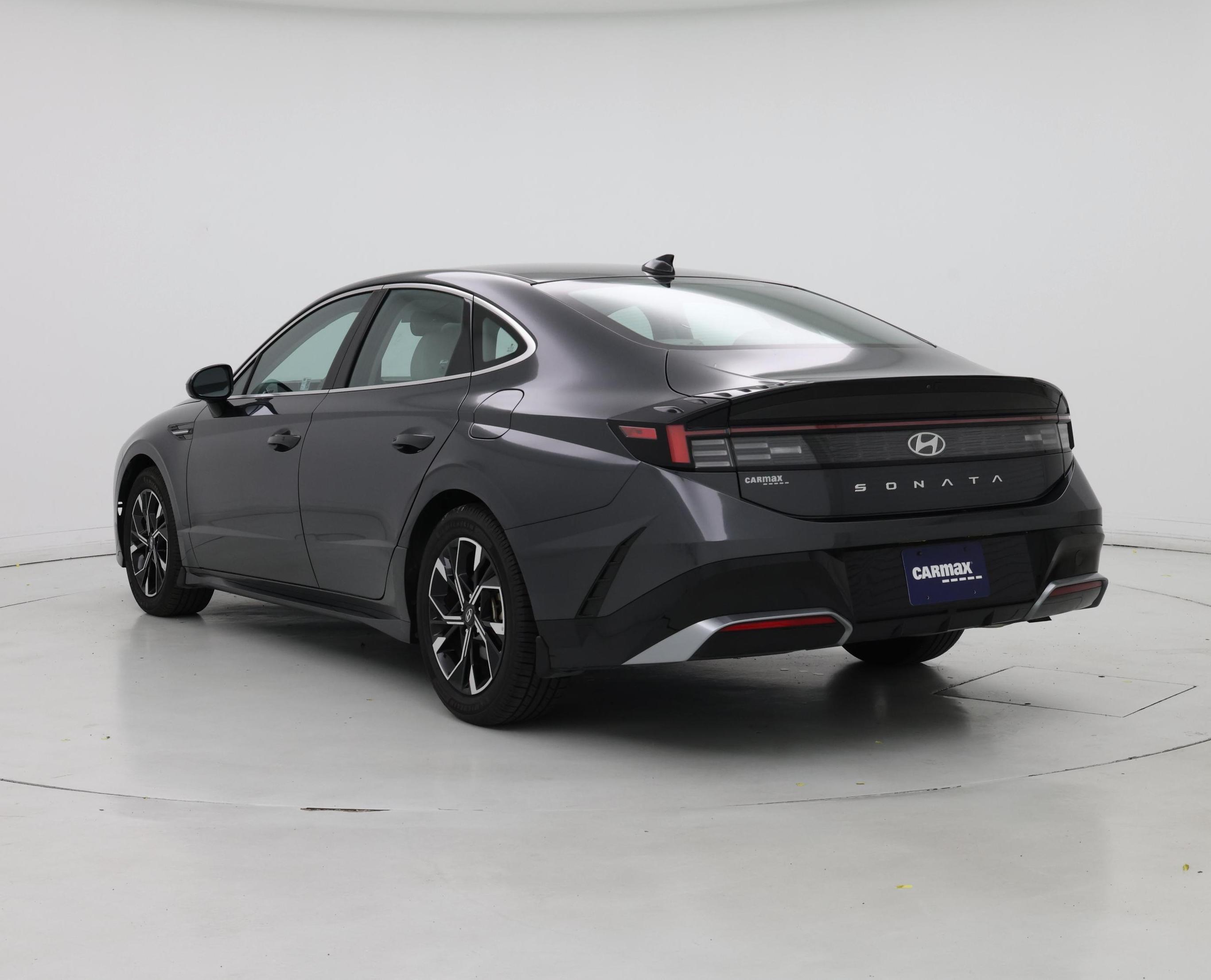 Thumbnail: 2024 Hyundai Sonata - 2