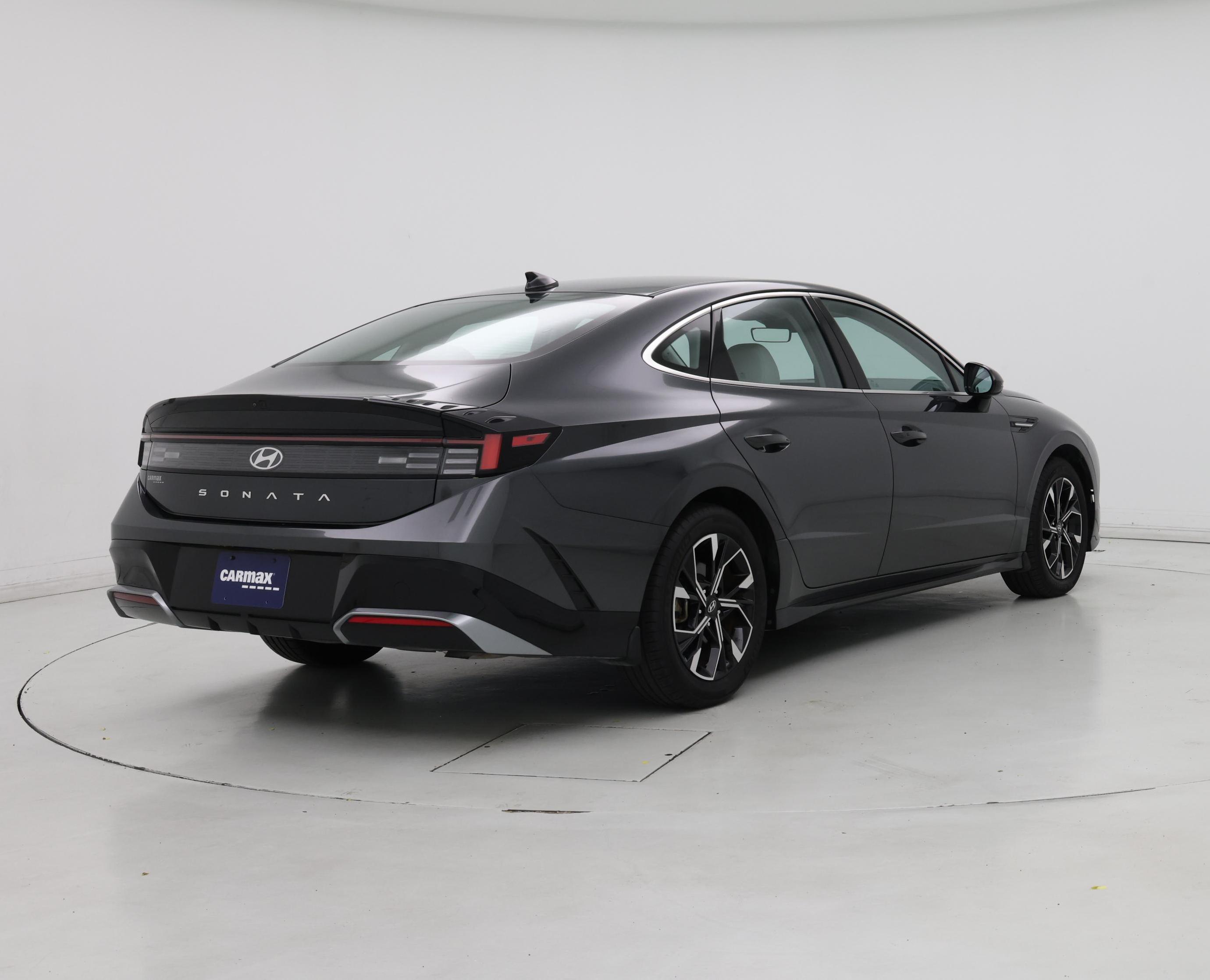 Thumbnail: 2024 Hyundai Sonata - 8