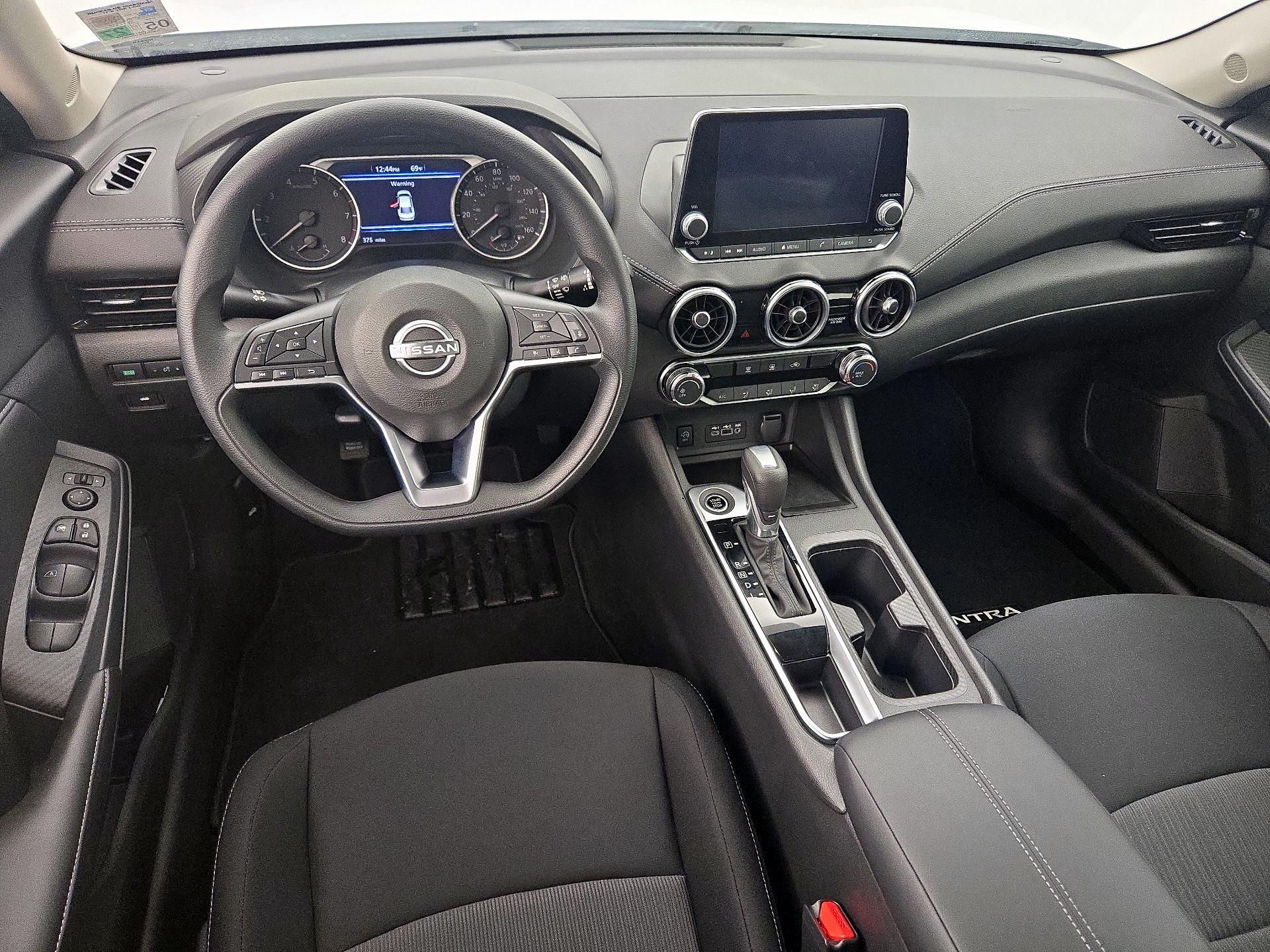 Thumbnail: 2025 Nissan Sentra - 9