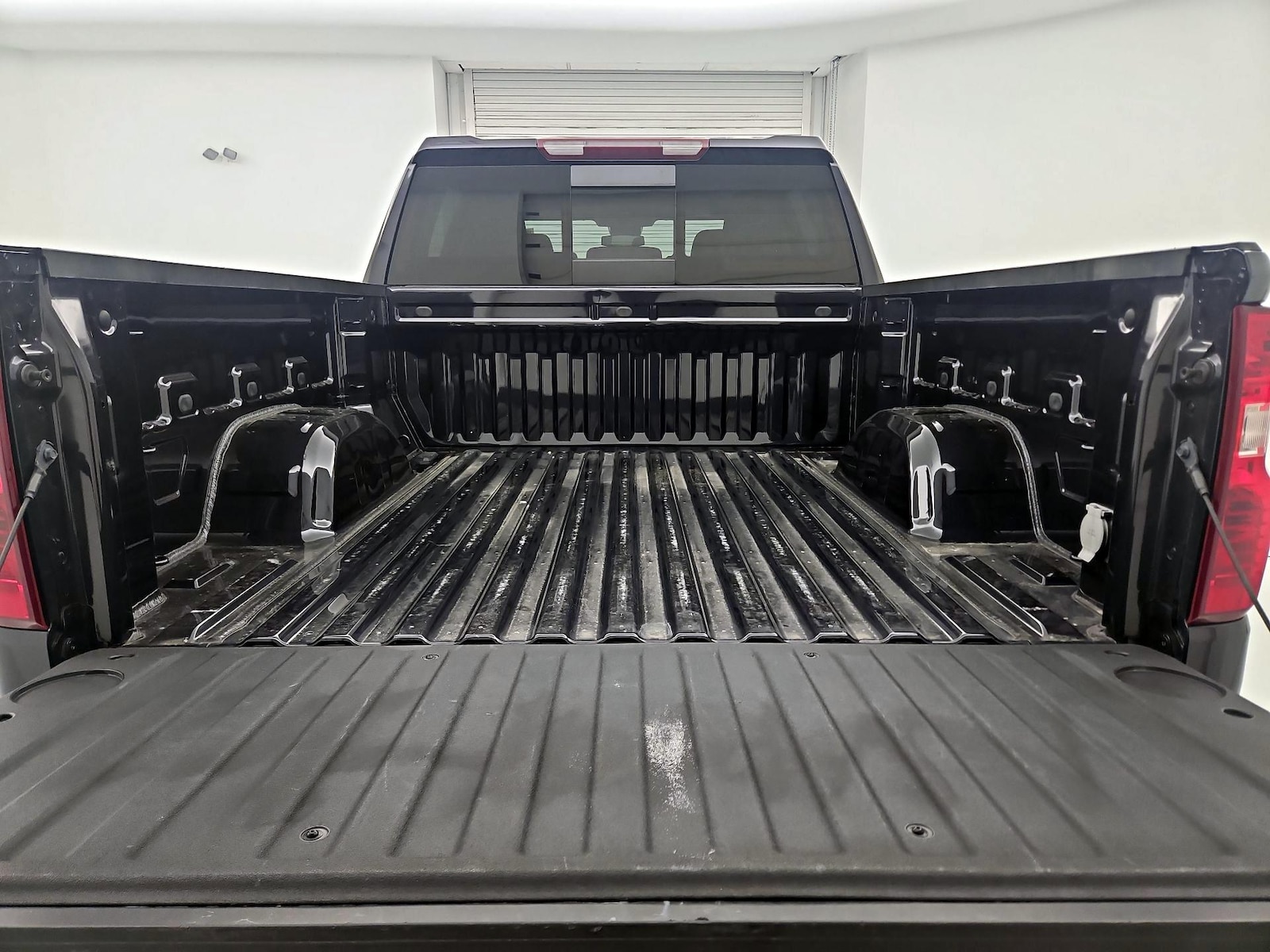 2023 Chevrolet Silverado 1500 LT - Photo 21