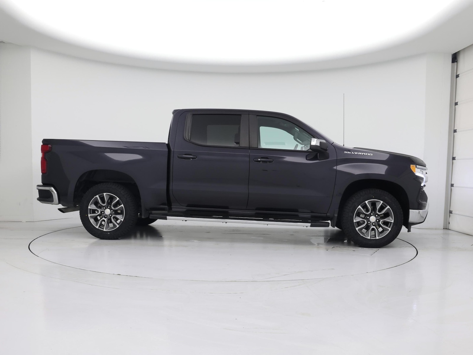 2023 Chevrolet Silverado 1500 LT - Photo 8