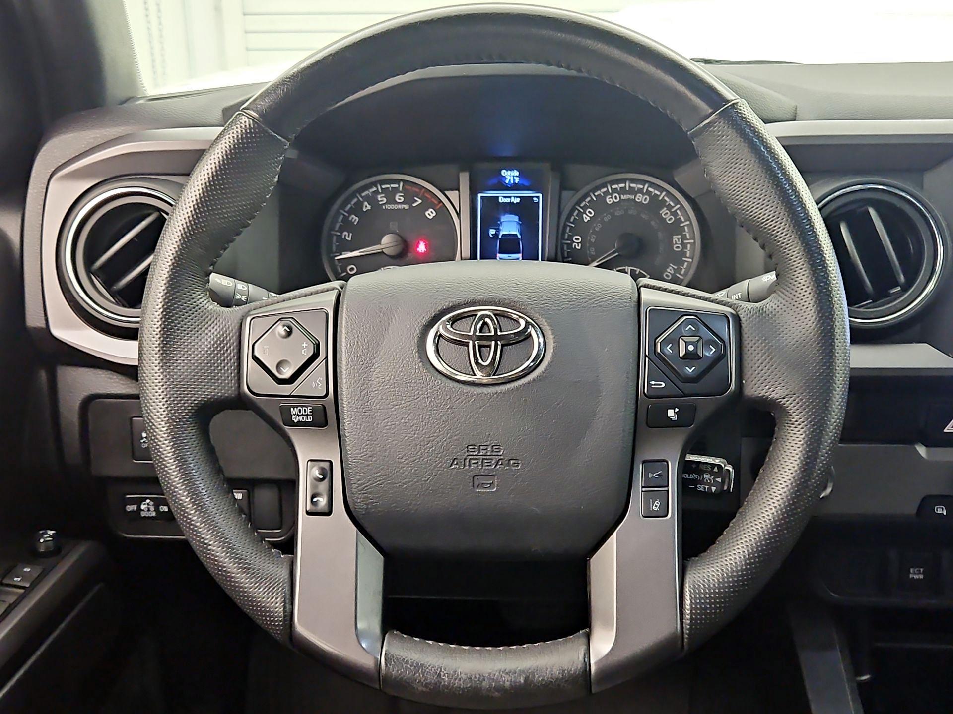 Thumbnail: 2023 Toyota Tacoma - 10