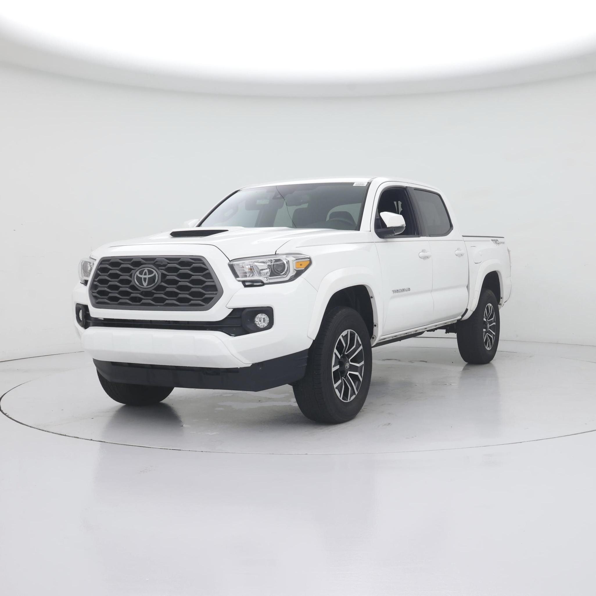 Thumbnail: 2023 Toyota Tacoma - 4