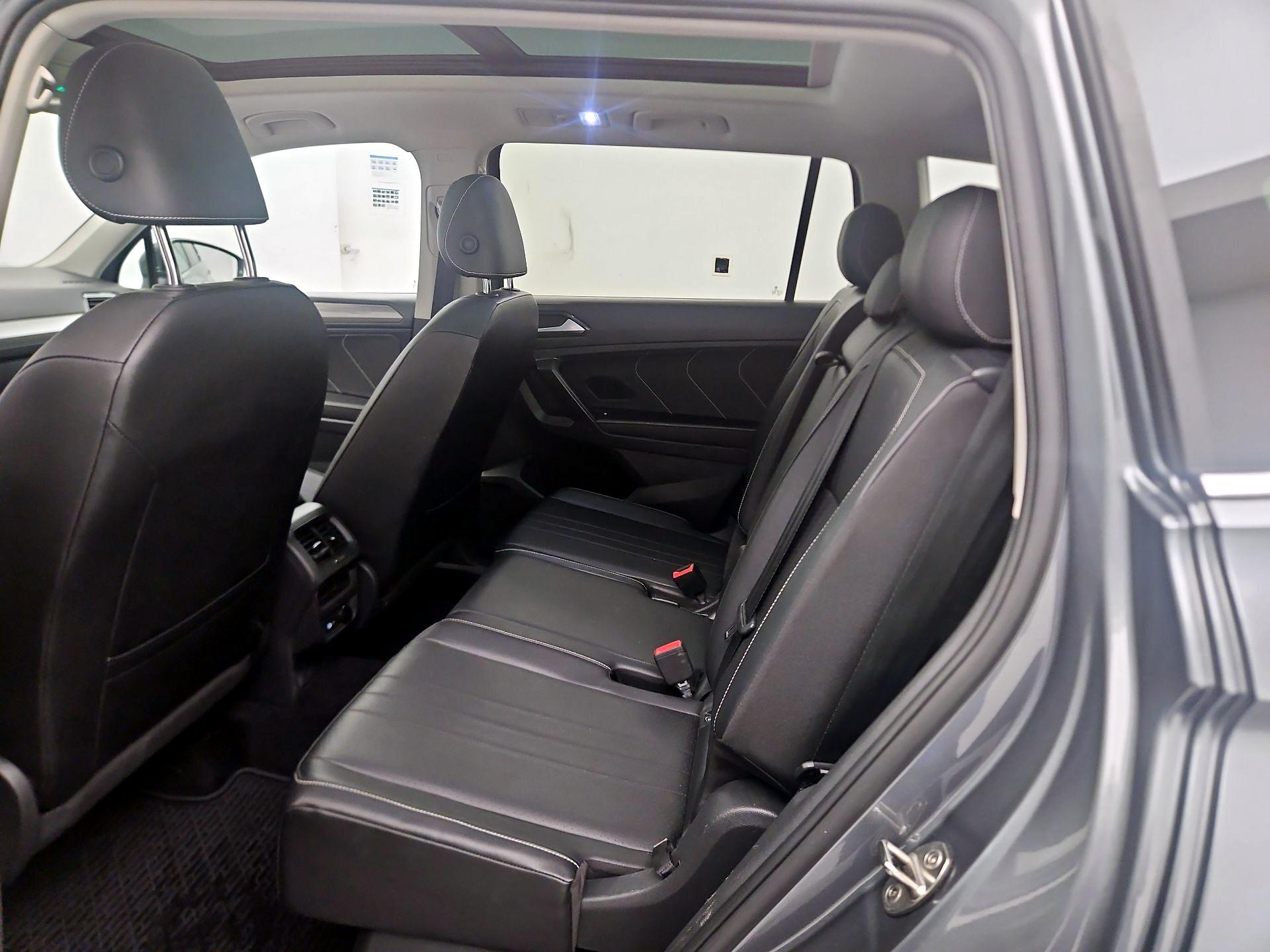 Thumbnail: 2022 Volkswagen Tiguan - 20