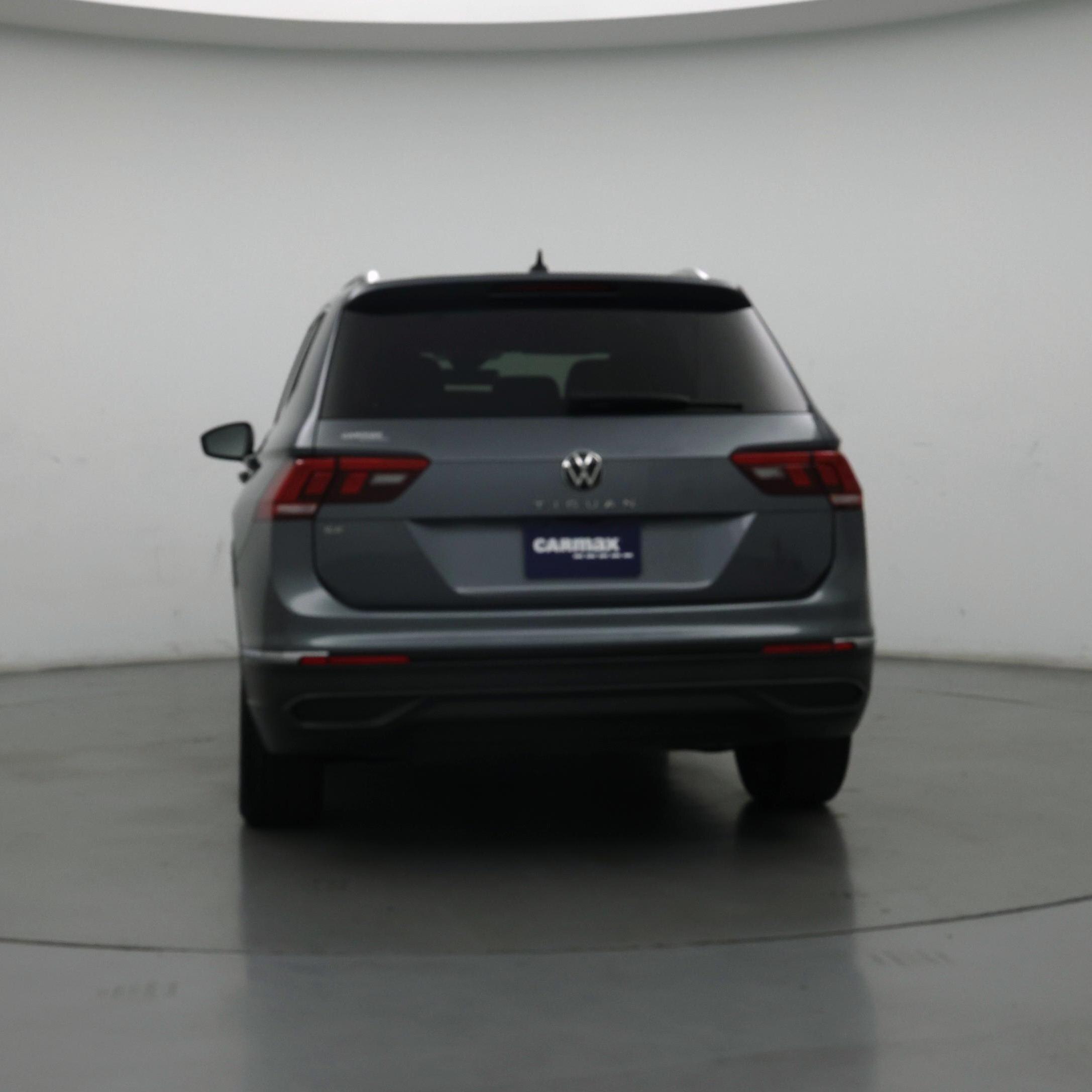 Thumbnail: 2022 Volkswagen Tiguan - 6
