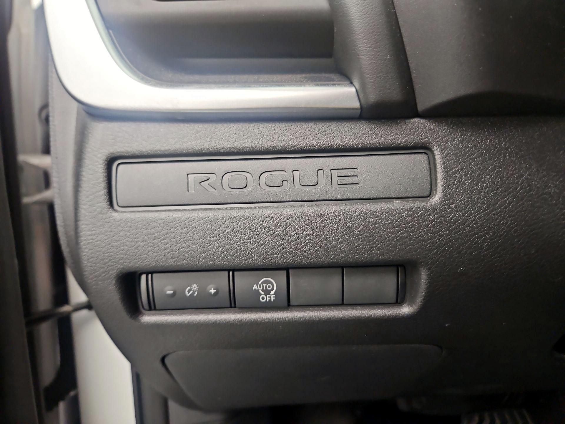 Thumbnail: 2023 Nissan Rogue - 13
