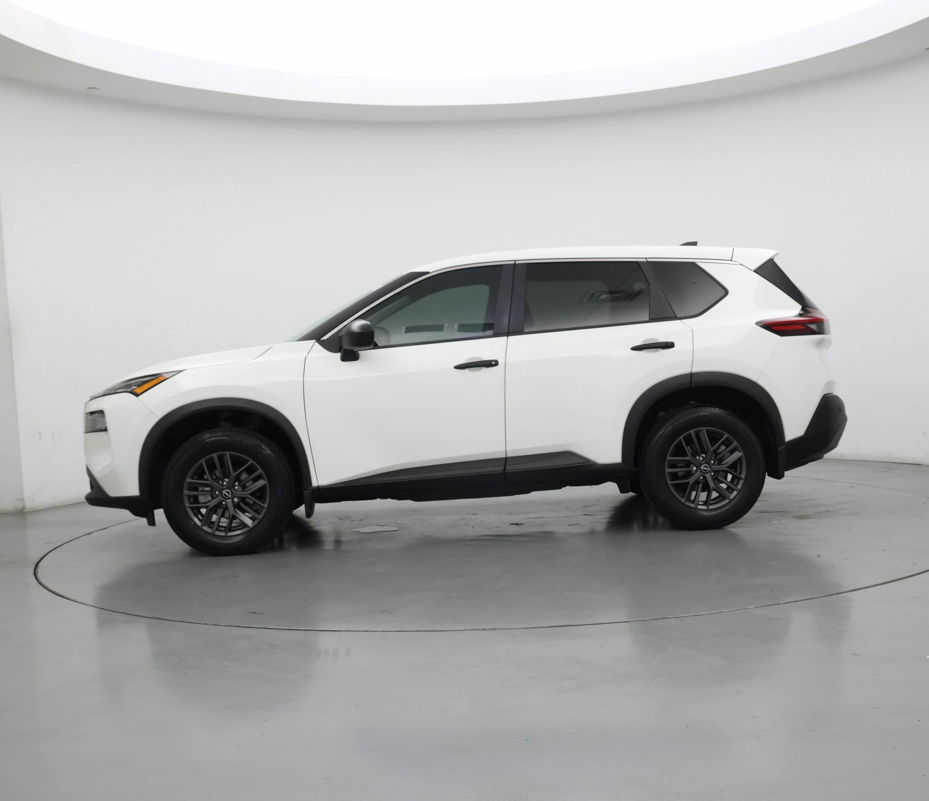 Thumbnail: 2023 Nissan Rogue - 3