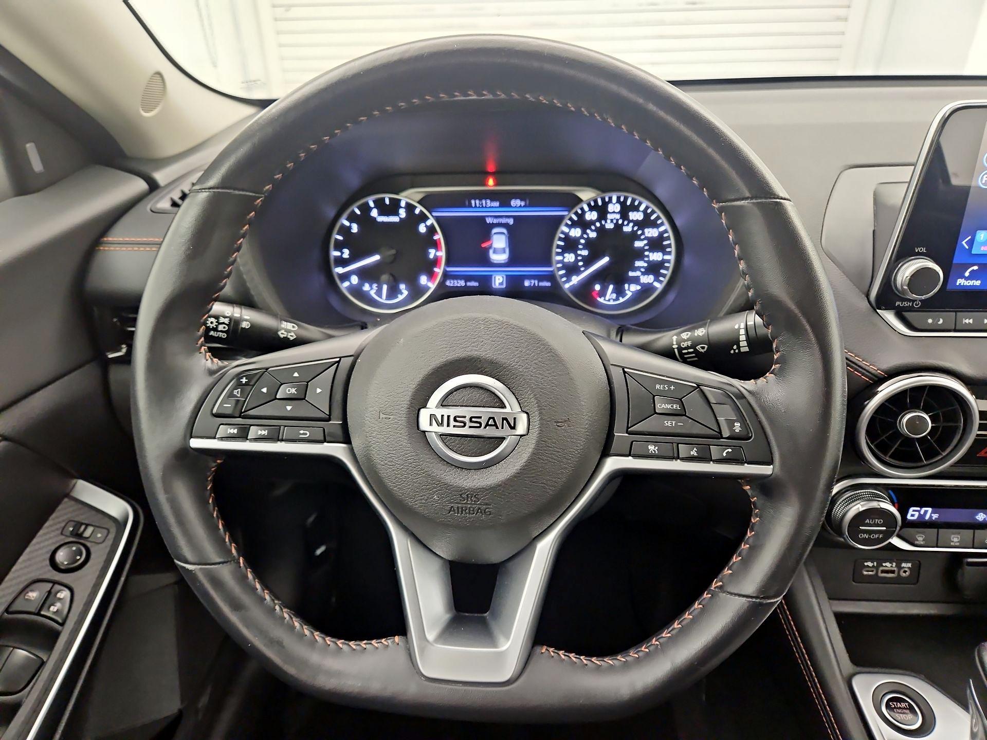 Thumbnail: 2021 Nissan Sentra - 10