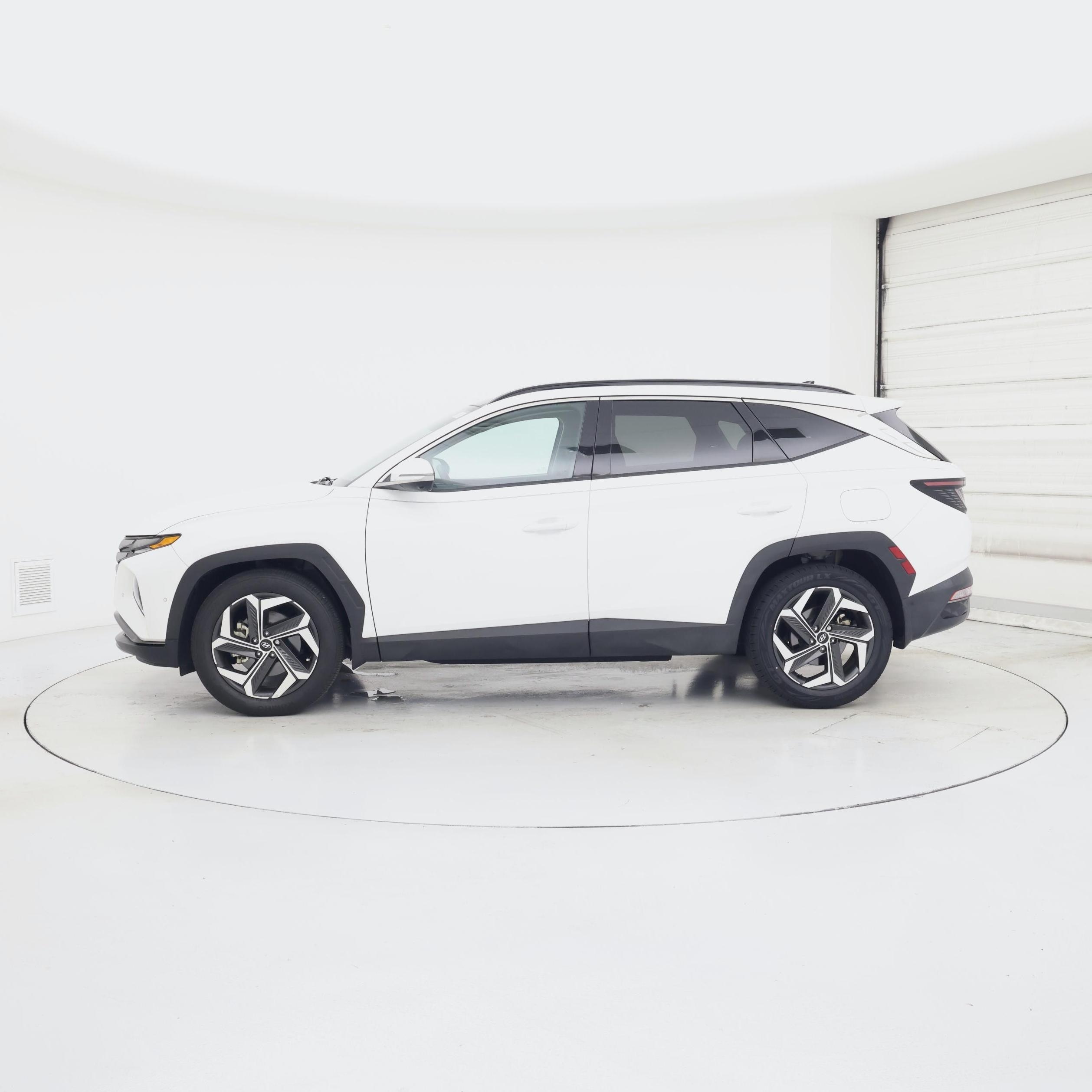 Thumbnail: 2023 Hyundai Tucson - 3