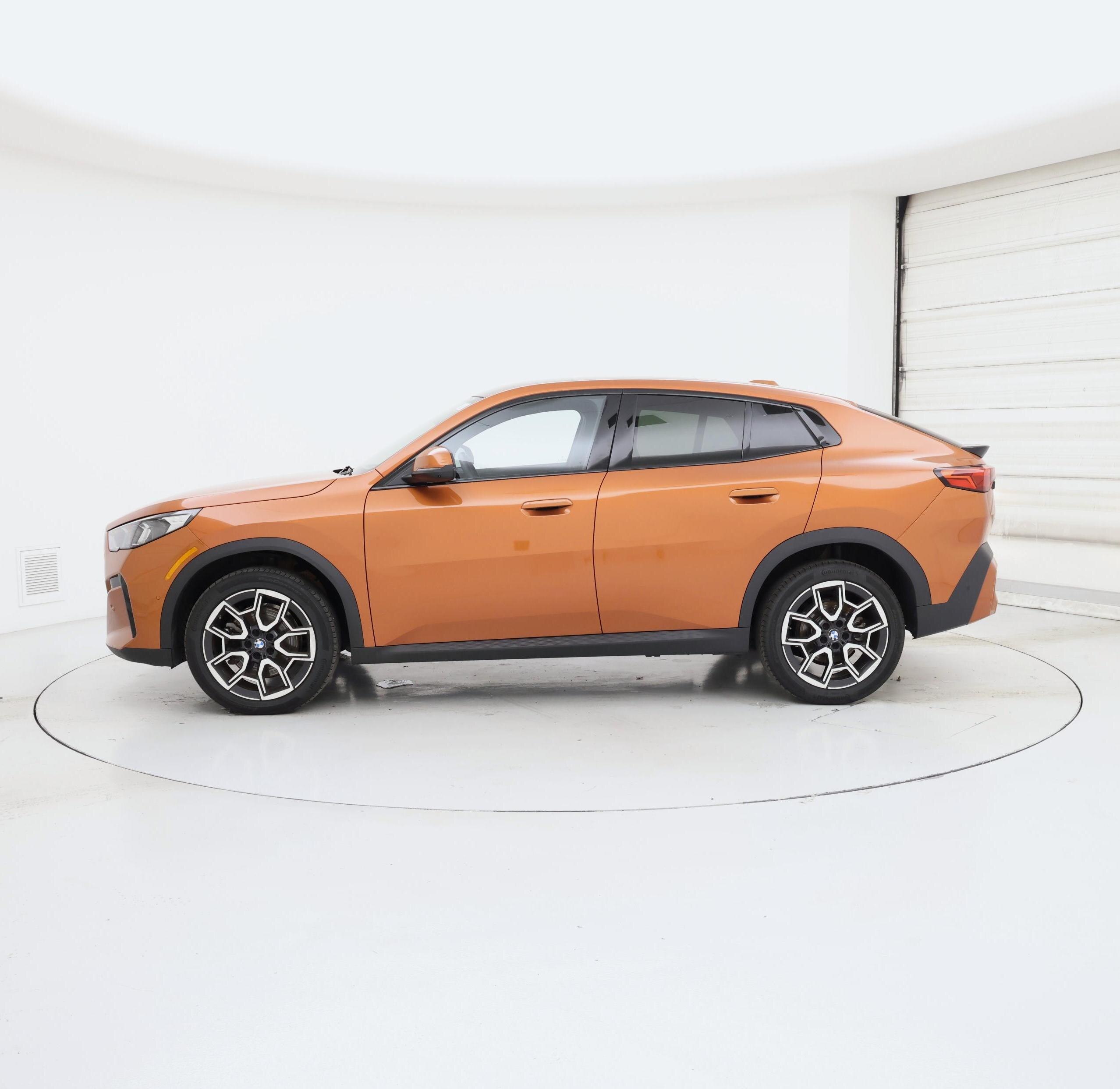 Thumbnail: 2025 BMW X2 - 3